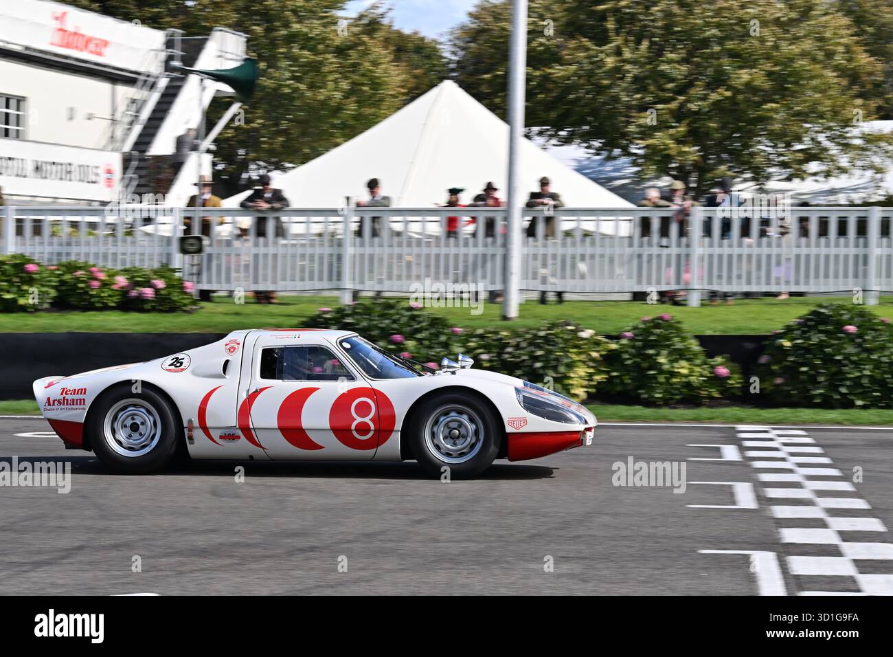 Emanuele Pirro, Porsche 904 Carrera GTS, Fordwater Trophy, ein fünfundzwanzig-minütiges Einzelfahrer-Rennen für serienbasierte GT- und Sportwagen, die im Wettbewerb stehen Stockfoto