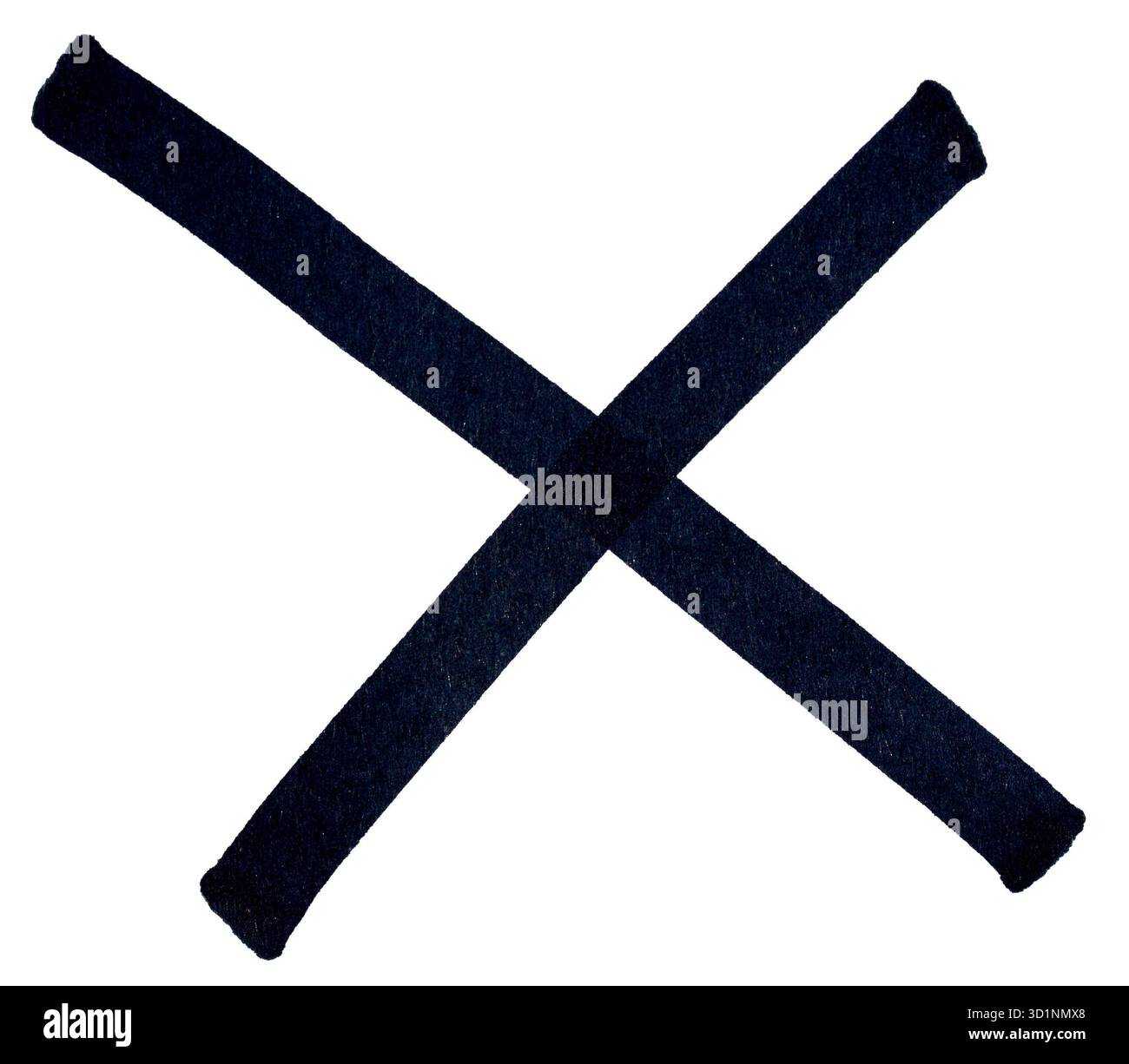 Handgezeichnetes schwarzes Kreuz mit Pinselstrichen, abstraktes Tusche X-Symbol für falsche Auswahl, Fehler, Abbrechen, Zurückweisung, Kritzelskizze isoliert einfach Stockfoto