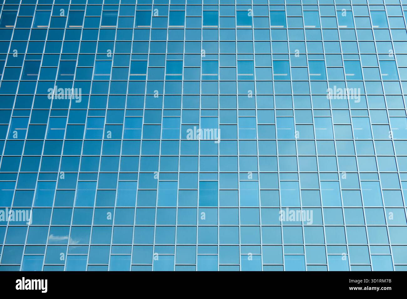 Glasfassade modernes Bürogebäude in der niederländischen Stadt Utrecht Stockfoto