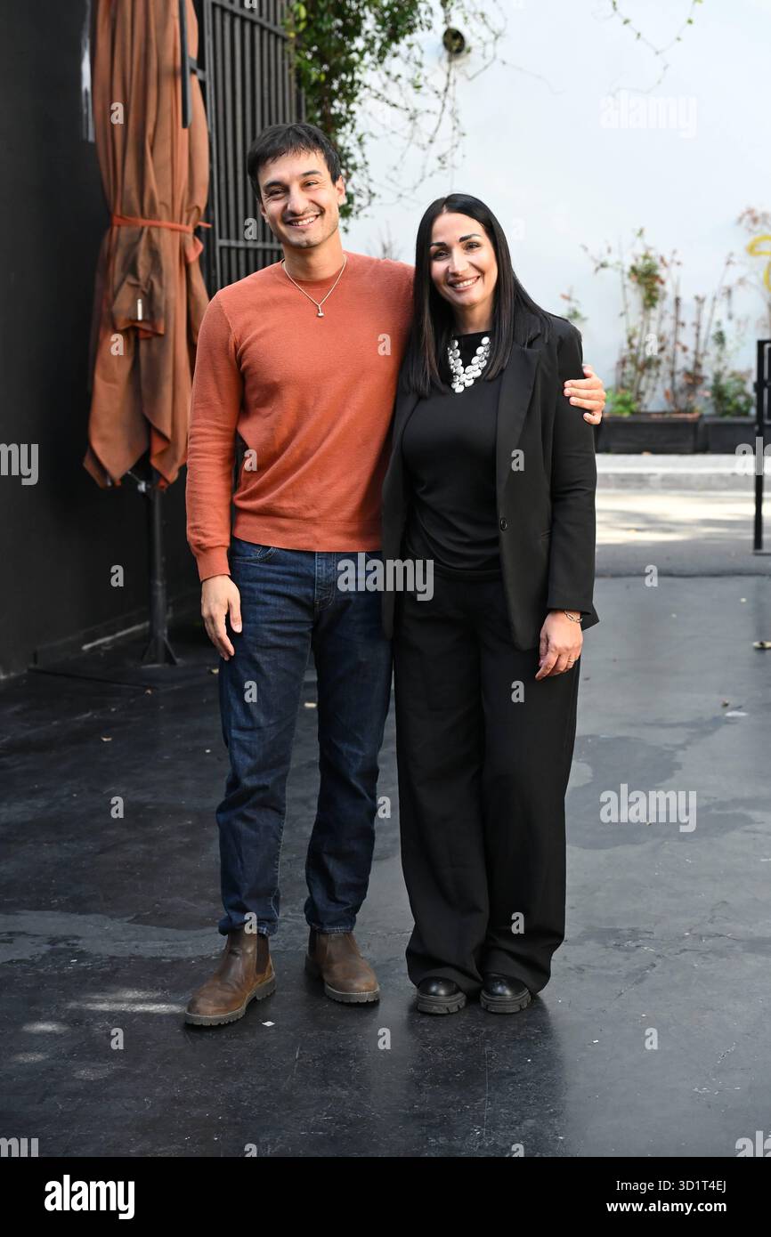 Rom, Italien. Oktober 2025. Rom: Illuminati Circle. Vorstellung des Abbracci-Kalenders 2026 365. Auf dem Foto: Andrea Dianetti, Anna Milici Credit: Independent Photo Agency/Alamy Live News Stockfoto