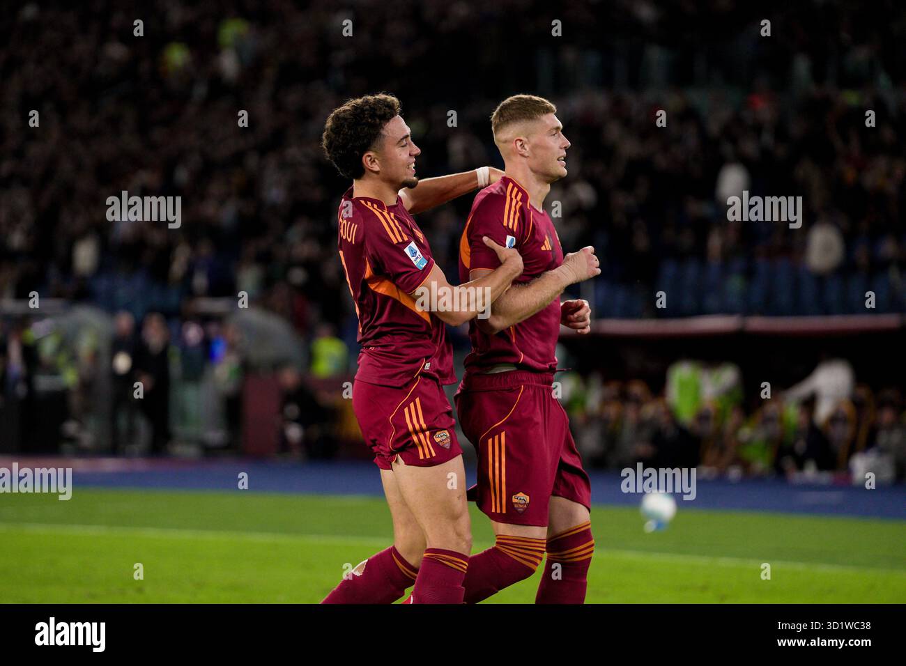 Rom, Italien. Oktober 2025. Artem Dovbyk von AS Roma während des Spiels AS Roma vs Parma Calcio, italienische Fußball Serie A in Rom, Italien, 29. Oktober 2025 Credit: Independent Photo Agency/Alamy Live News Stockfoto