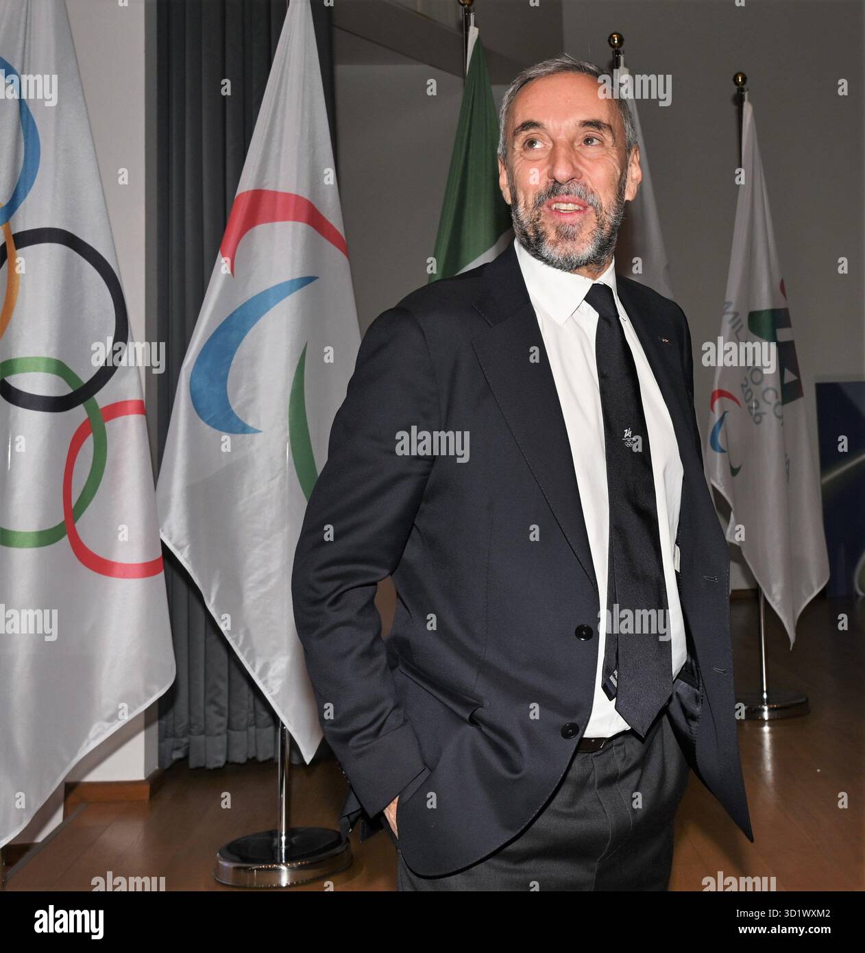 Mailand, Italien Olympische Spiele Mailand Cortina 2026 Veranstaltung 100 Tage vor der institutionellen Eröffnungszeremonie im Palazzo Lombardia. Auf dem Foto: Andrea Varnier CEO der Mailänder Cortina 2026 Stiftung Stockfoto