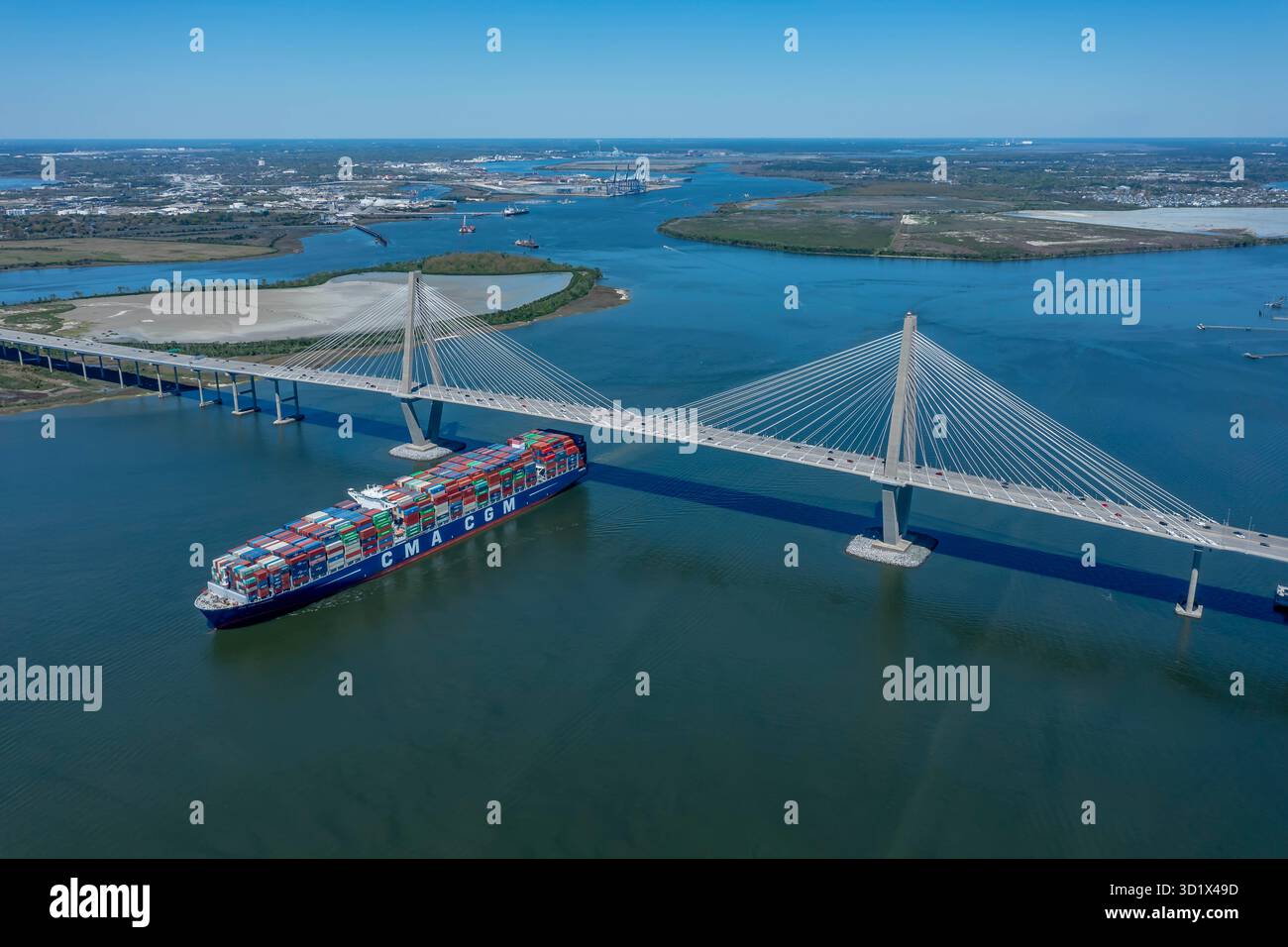 Arthur Ravenel Jr. Bridge: Ein South Carolina Engineering-Wunder, das den Cooper River überspannt Stockfoto