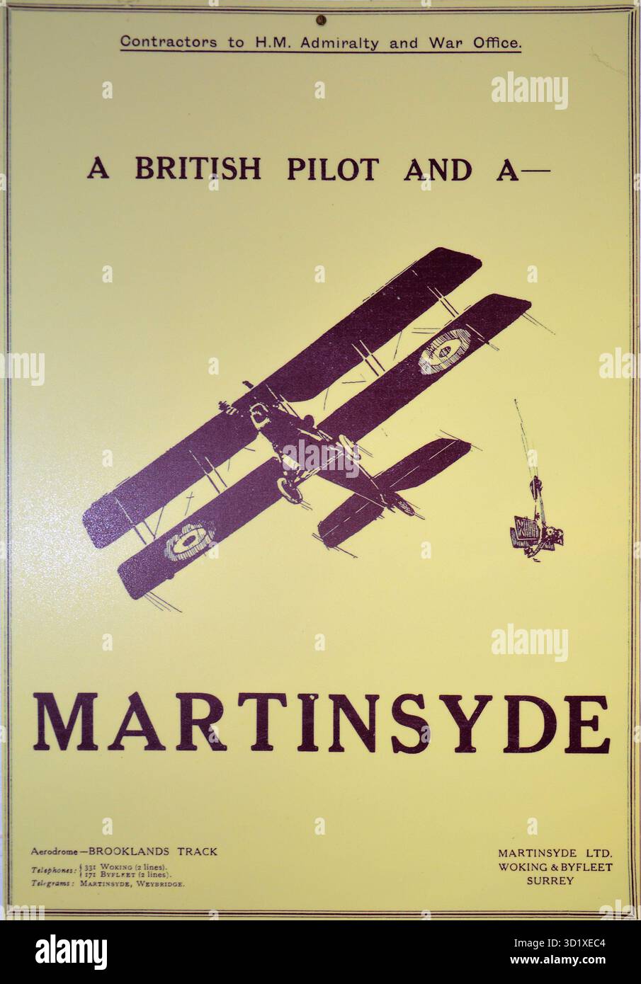 1. Weltkrieg Poster, das Martinsyde G.102 „Elefant“-Kämpfer im Kampf mit einem deutschen Kämpfer anprangert Stockfoto