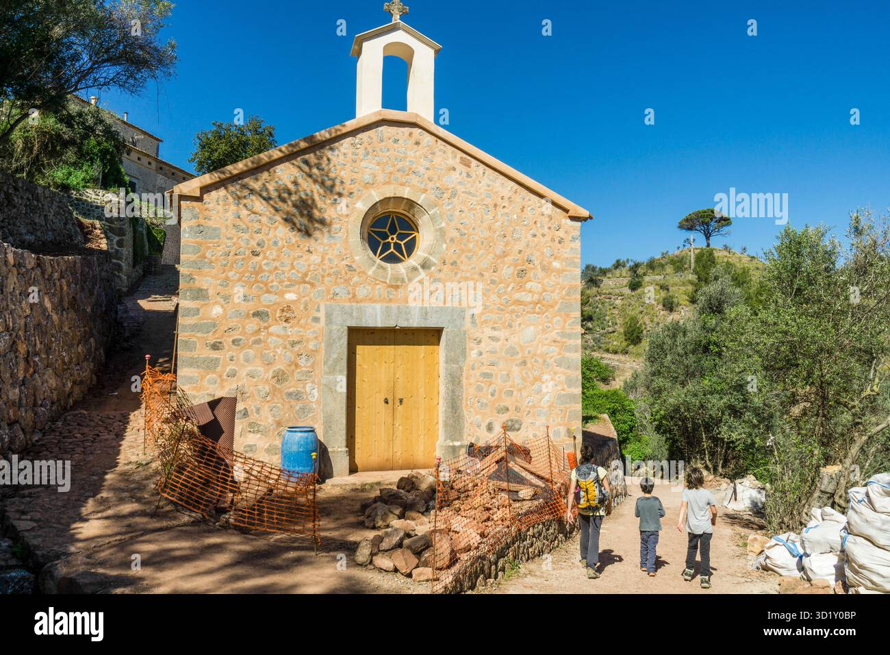 Castello chapel, XVII century , Castello road, road painters, tramuntana coast between Deia and Soller, Deia, Mallorca, Balearic Stockfoto