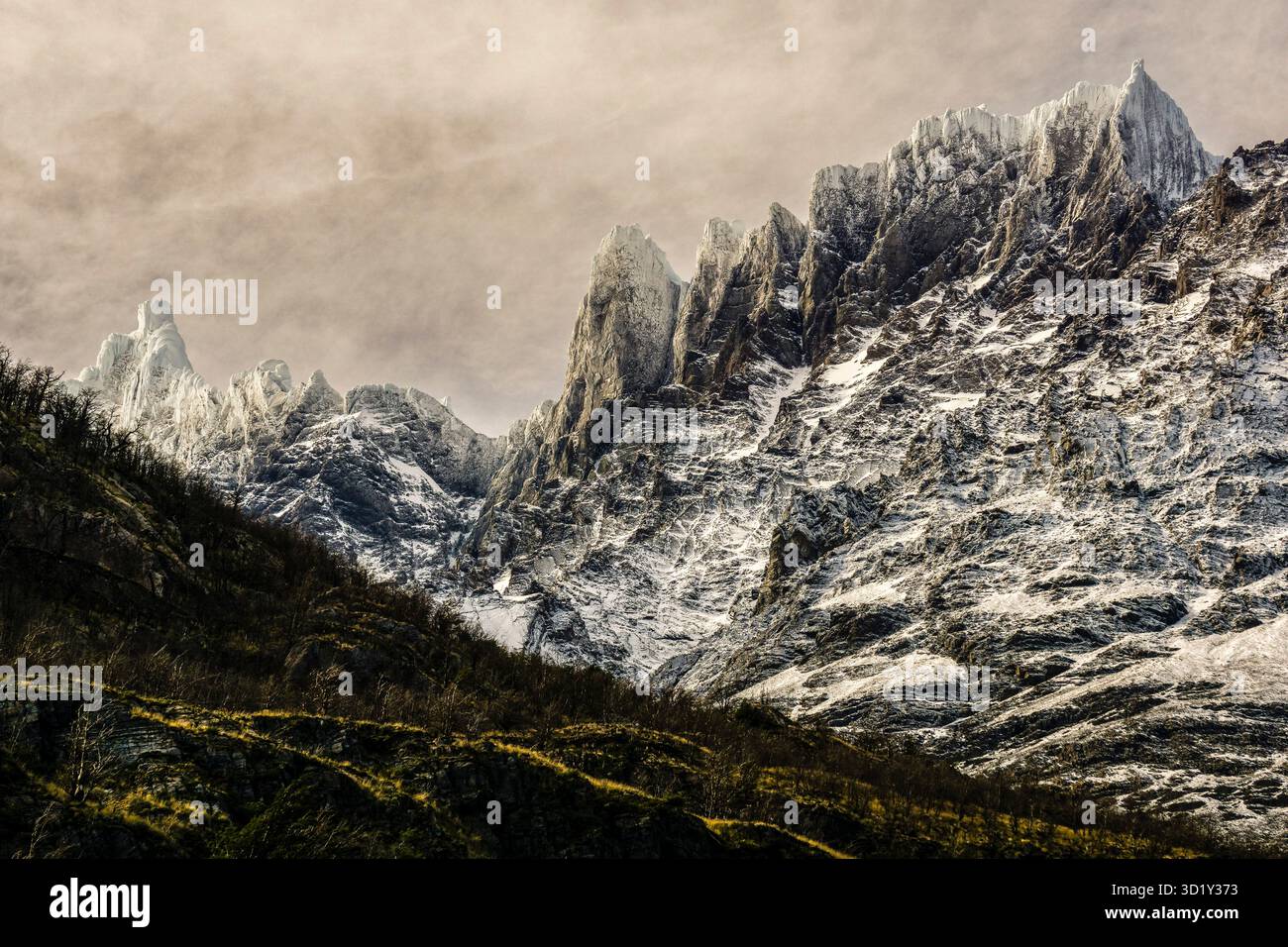 Punta Bariloche und Cerro Paine Grande, Trekking W, Torres del Paine Nationalpark, National System of Protected Wild Areas of t Stockfoto