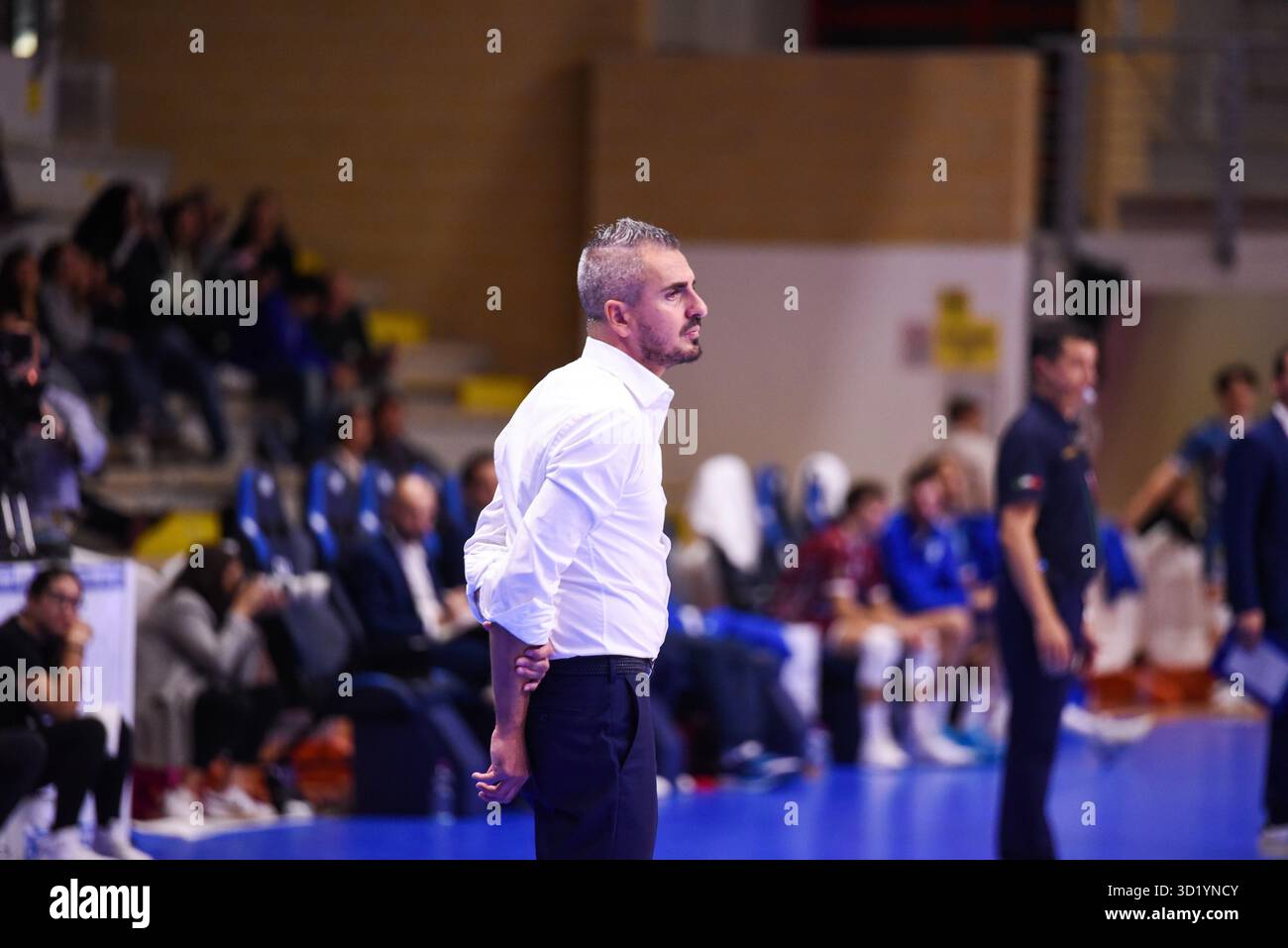 Yuasa Battery Grottazolina während Cisterna Volley vs Yuasa Battery Grottazolina 3-2 (25-22, 22-25, 25-21, 22-25, 15-13 ), Volleyball italienisches Spiel der Serie A Männer Superliga in Cisterna di Latina (LT), Italien, 29. Oktober 2025 Stockfoto