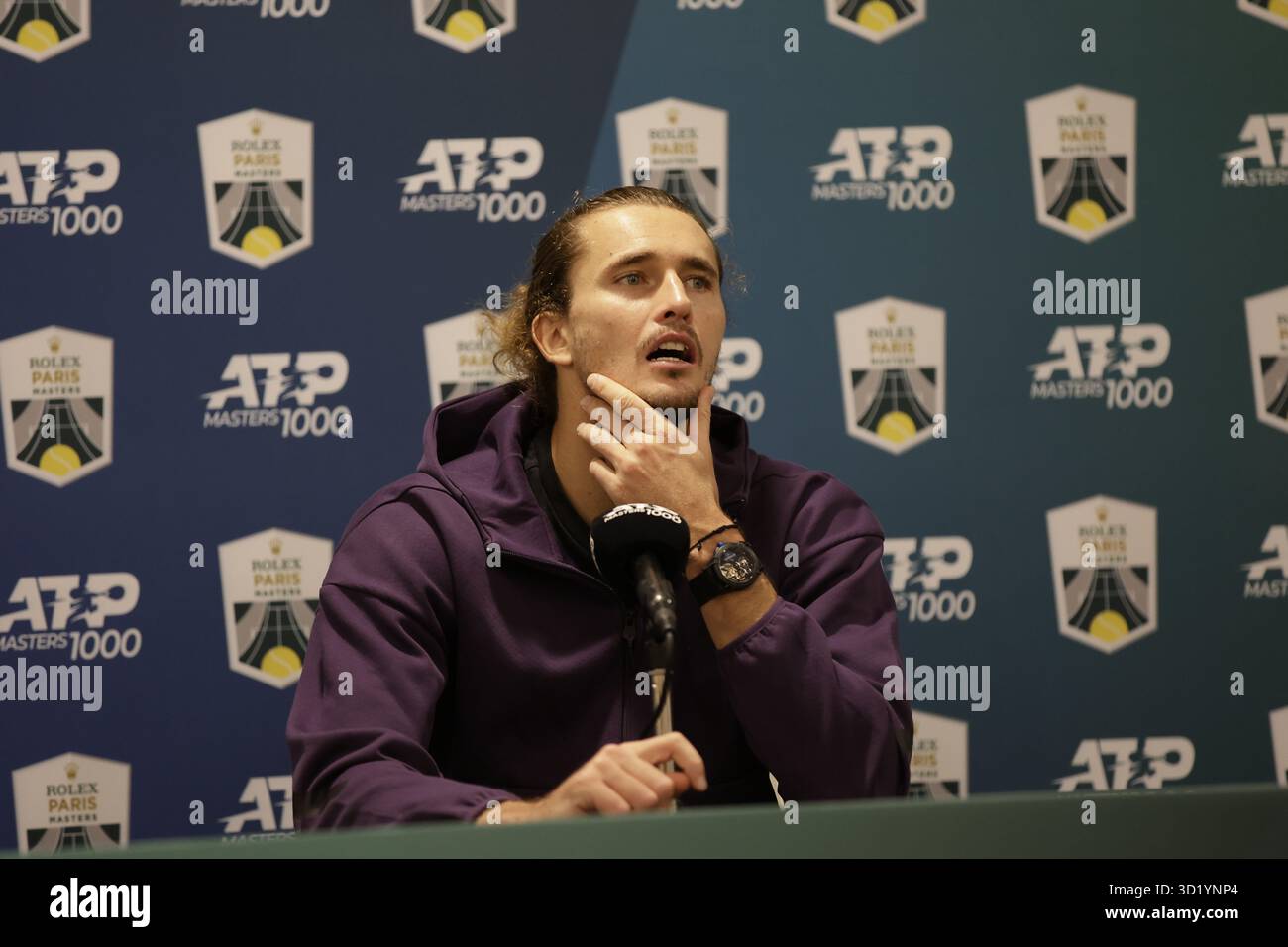 Paris, Frankreich. Oktober 2025. Alexander Zverev 28.10.2025, Tennis, Rolex Paris Masters 2025, FRA, Paris, La Defense Arena. Quelle: dpa/Alamy Live News Stockfoto