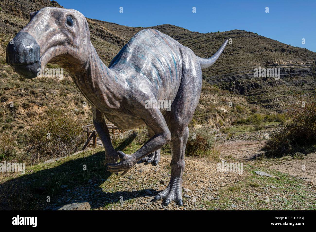 Dinosaurier-Replik, La Canal, archäologische Stätte Peñaportillo, Munilla, La Rioja, Spanien, Europa Stockfoto