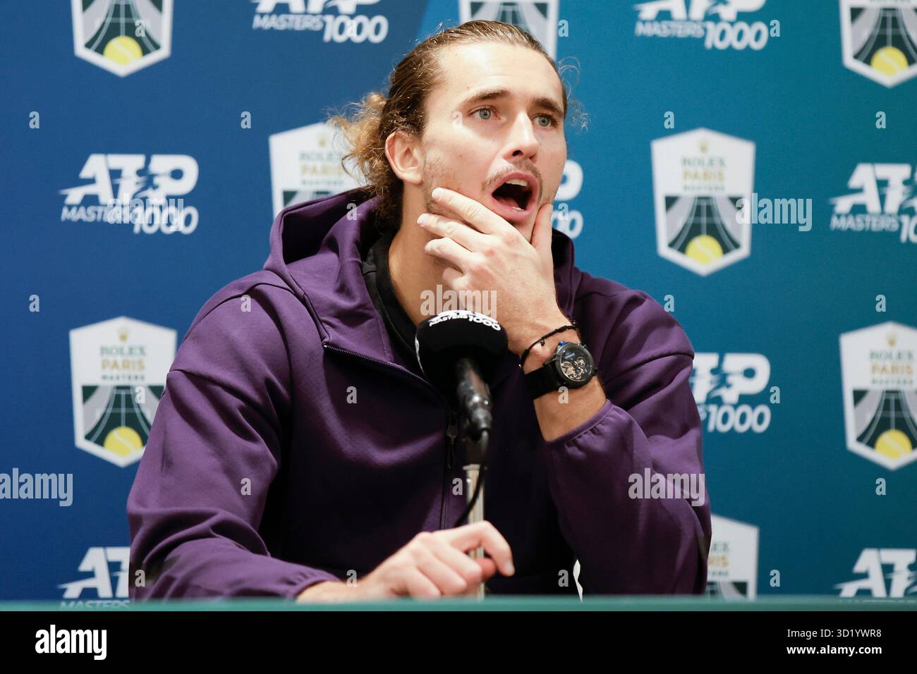 Paris, Frankreich. Oktober 2025. Alexander Zverev 28.10.2025, Tennis, Rolex Paris Masters 2025, FRA, Paris, La Defense Arena. Quelle: dpa/Alamy Live News Stockfoto