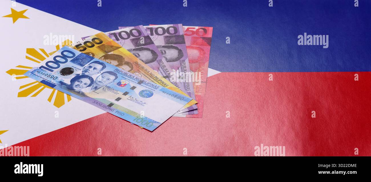 Philippinisches Geld, Peso, Papierscheine, Bargeld. Philippinisches Geld für Geschäfte Stockfoto