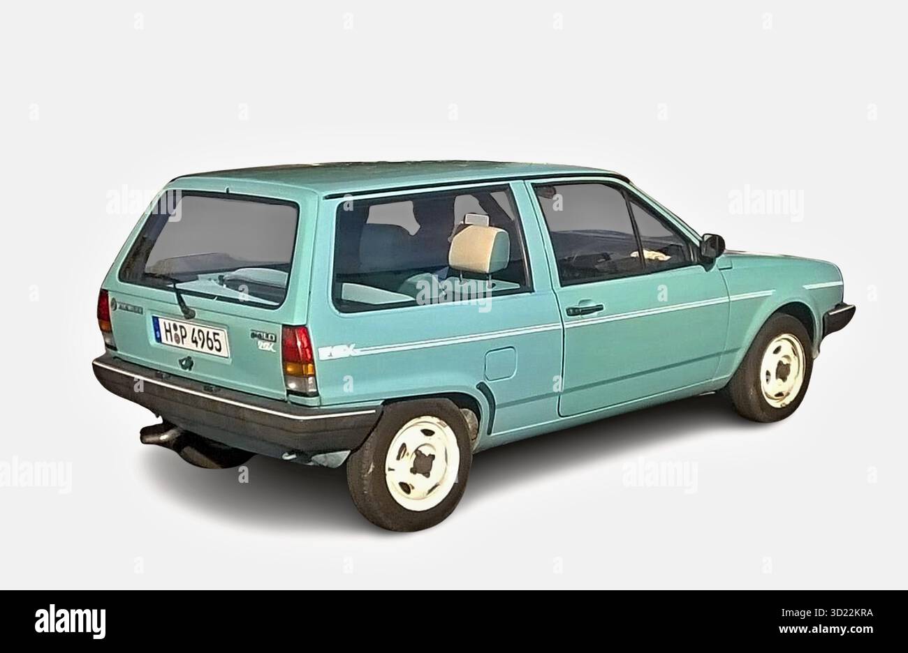 Hellblauer Volkswagen Polo Fox zeigt den hinteren Teil Stockfoto