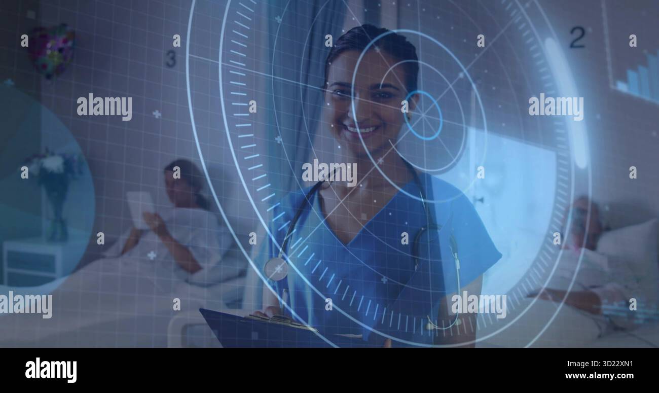 Anzeige der digitalen Überlagerung, Pflege in blauen Scrubs und Stethoskop mit Clipboard in der Station mit Tablet Stockfoto