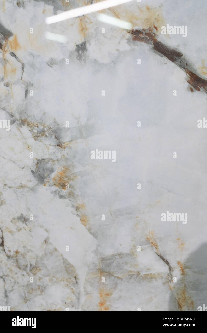 Schöne weiße Marmoroberfläche mit Adern und Mustern mit natürlichen Texturen und Farben Stockfoto
