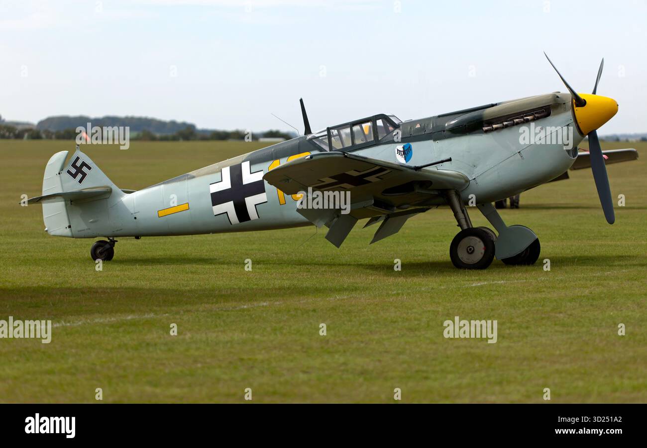 Seitenansicht einer A 1959, Hispano HA 1112 Buchon auf der Duxford Battle of Britain Air Show, 2025 Stockfoto