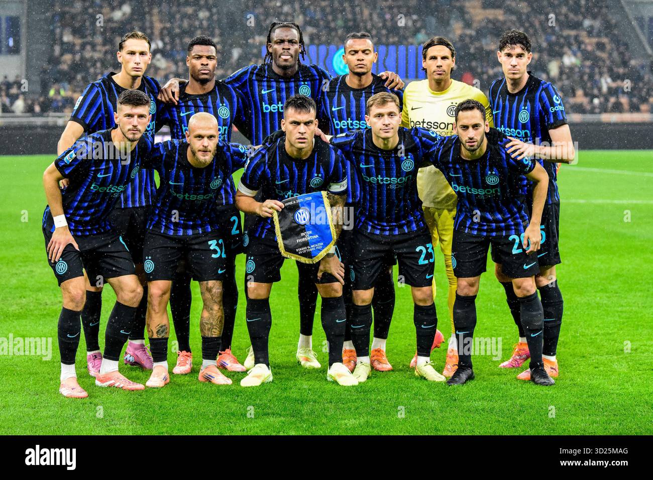 Mailand, Italien. Oktober 2025. Die Spieler von Inter während des Spiels Inter - FC Internazionale vs ACF Fiorentina, italienische Fußball Serie A in Mailand, Italien, 29. Oktober 2025 Credit: Independent Photo Agency/Alamy Live News Stockfoto
