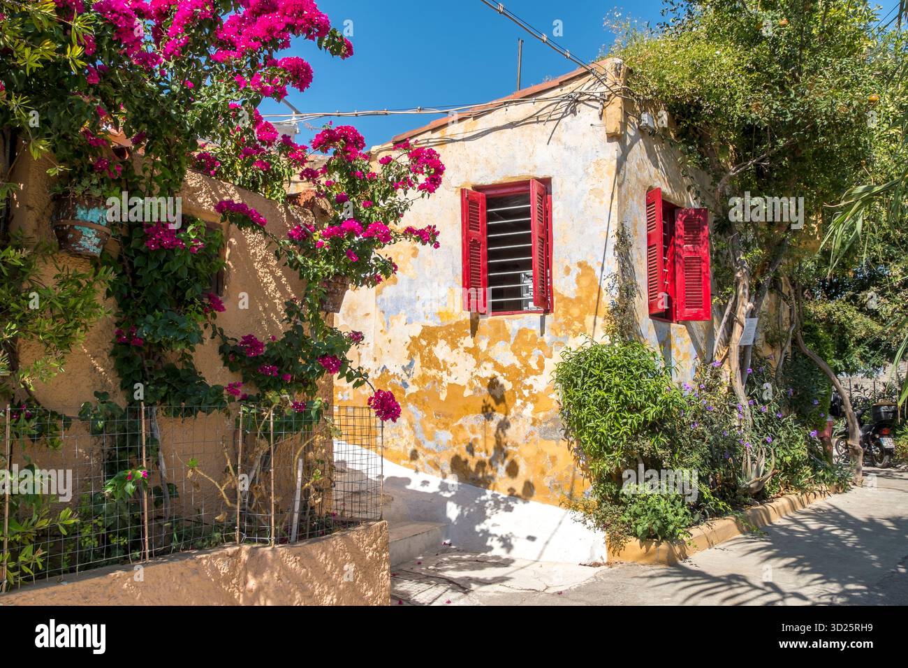 Häuser im Stadtteil Anafiotika in Athen, Griechenland Stockfoto