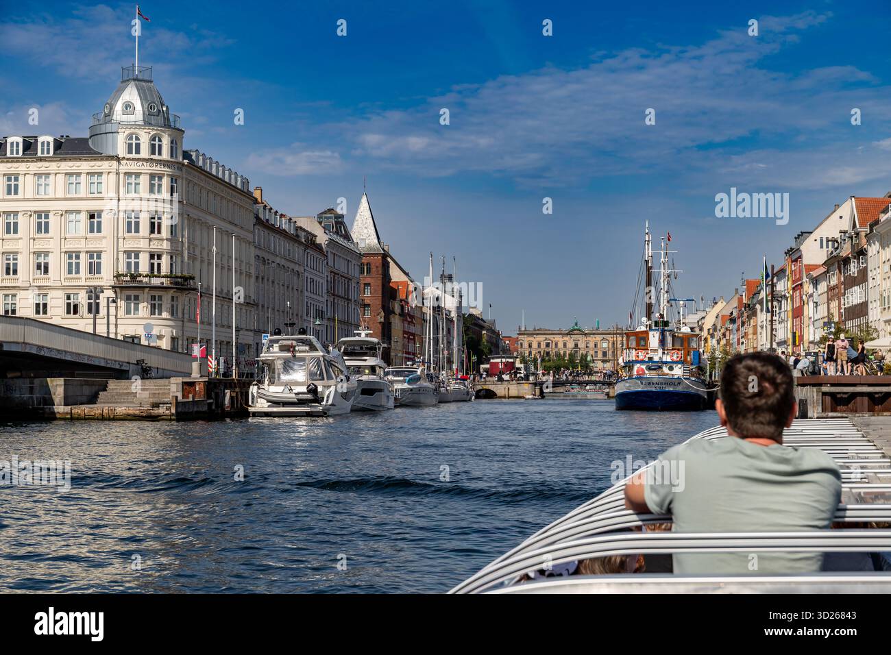 Kopenhagen, Dänemark Bis 14. August 2025: Kanalrundfahrt Durch Das Zentrum Kopenhagens Stockfoto