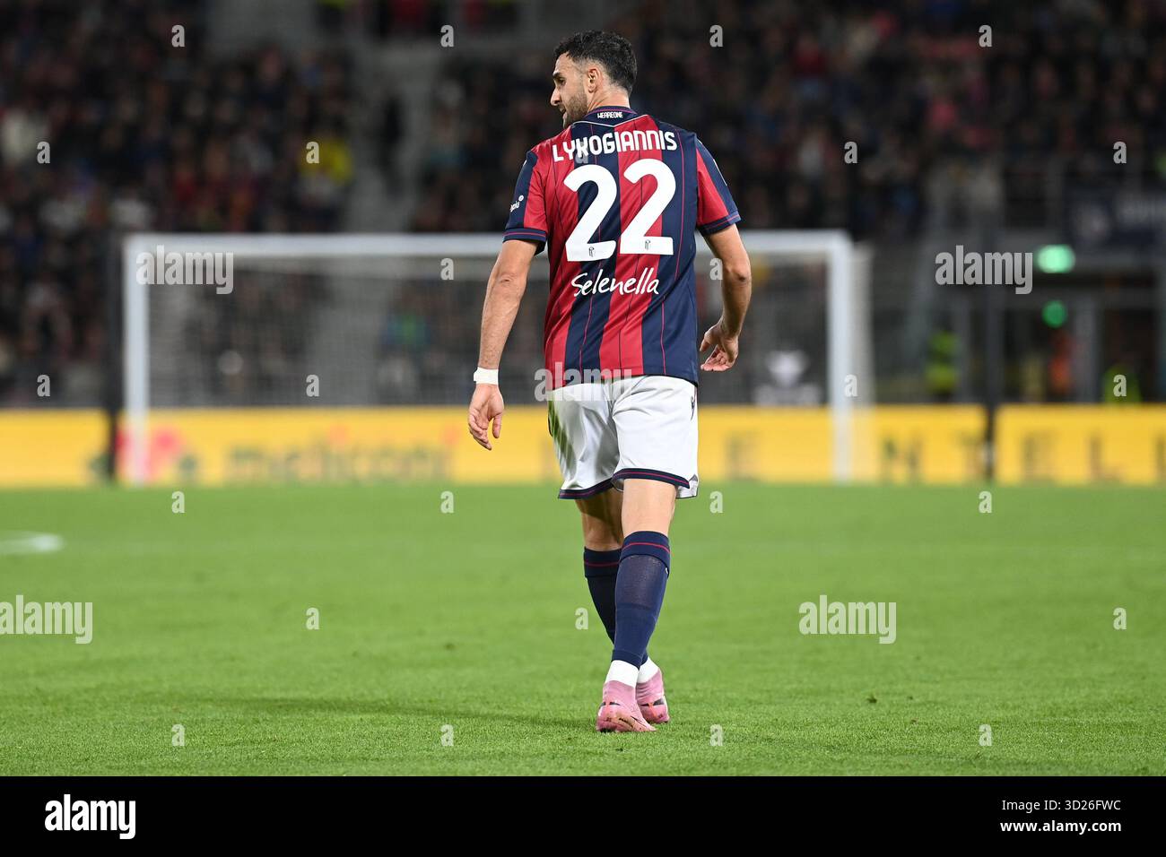Bologna, Italien. Oktober 2025. Charalampos Lykogiannis (Bologna FC) #22 während des Spiels Bologna FC gegen Torino FC, italienische Fußball Serie A in Bologna, Italien, 29. Oktober 2025 Credit: Independent Photo Agency/Alamy Live News Stockfoto