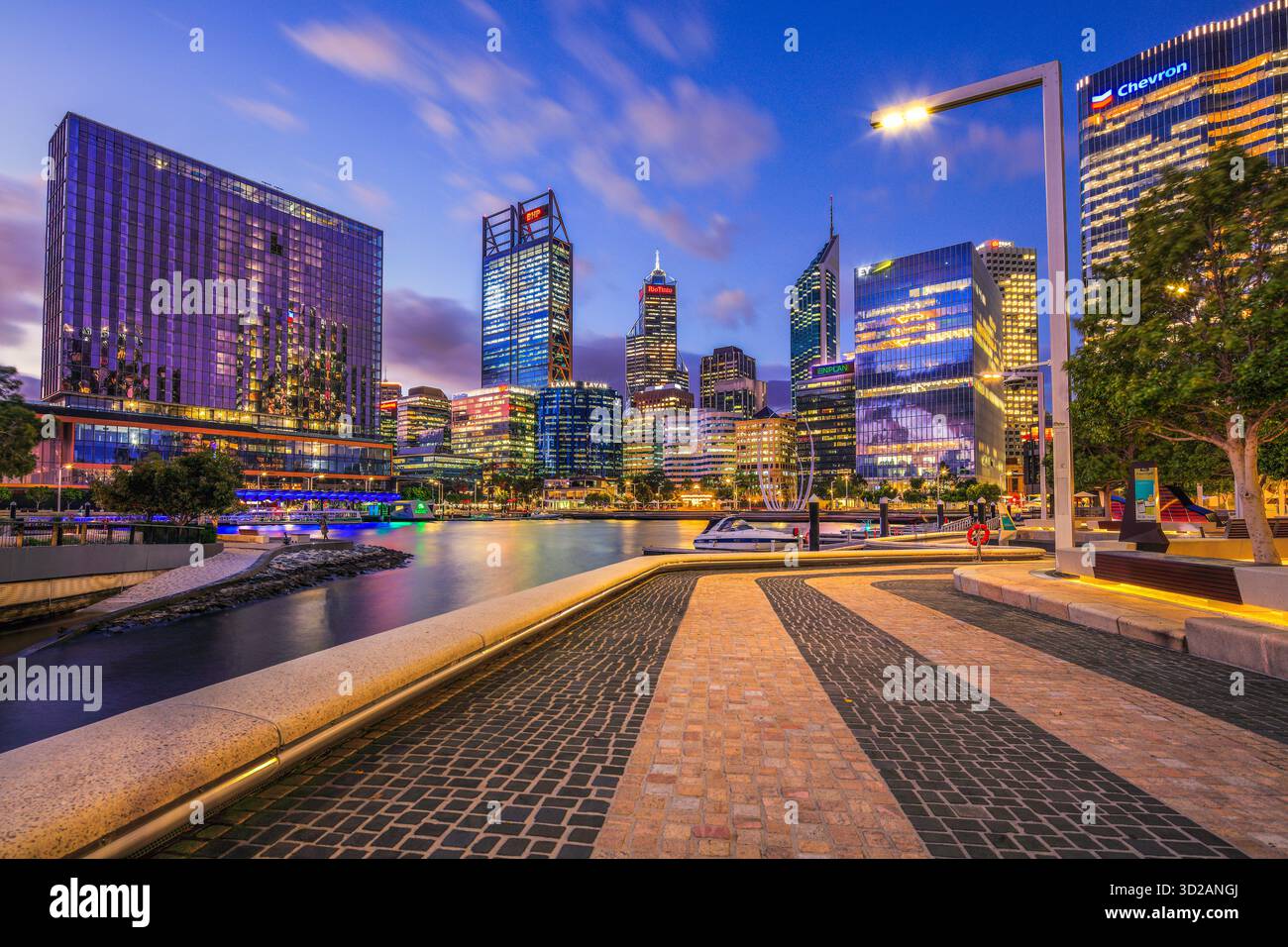 Die Blaue Stunde Am Elizabeth Quay, Western Australia Stockfoto