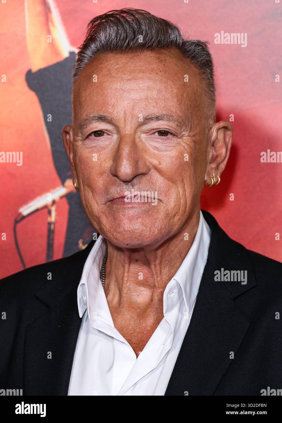 HOLLYWOOD, LOS ANGELES, KALIFORNIEN, USA - 22. OKTOBER: Der US-amerikanische Sänger, Songwriter und Gitarrist Bruce Springsteen kommt am 2025 AFI (American Film Institute) fest, das von Canva präsentiert wird - Eröffnungsabend Gala Premiere von Springsteen: Deliver Me from Nowhere der 20th Century Studios, das am 22. Oktober 2025 im TCL Chinese Theatre IMAX in Hollywood, Los Angeles, Kalifornien, USA stattfindet. (Foto: Xavier Collin/Image Press Agency) Stockfoto
