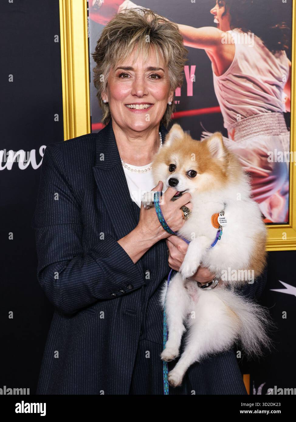 HOLLYWOOD, LOS ANGELES, KALIFORNIEN, USA - 25. OKTOBER: Die ehemalige US-amerikanische Boxerin, Boxanalytikerin und Motivationssprecherin Christy Martin kommt beim AFI (American Film Institute) fest 2025, das von Canva präsentiert wird – Premiere von Black Bears „Christy“, das am 25. Oktober 2025 im TCL Chinese Theatre IMAX in Hollywood, Los Angeles, Kalifornien, USA stattfand. (Foto: Xavier Collin/Image Press Agency) Stockfoto