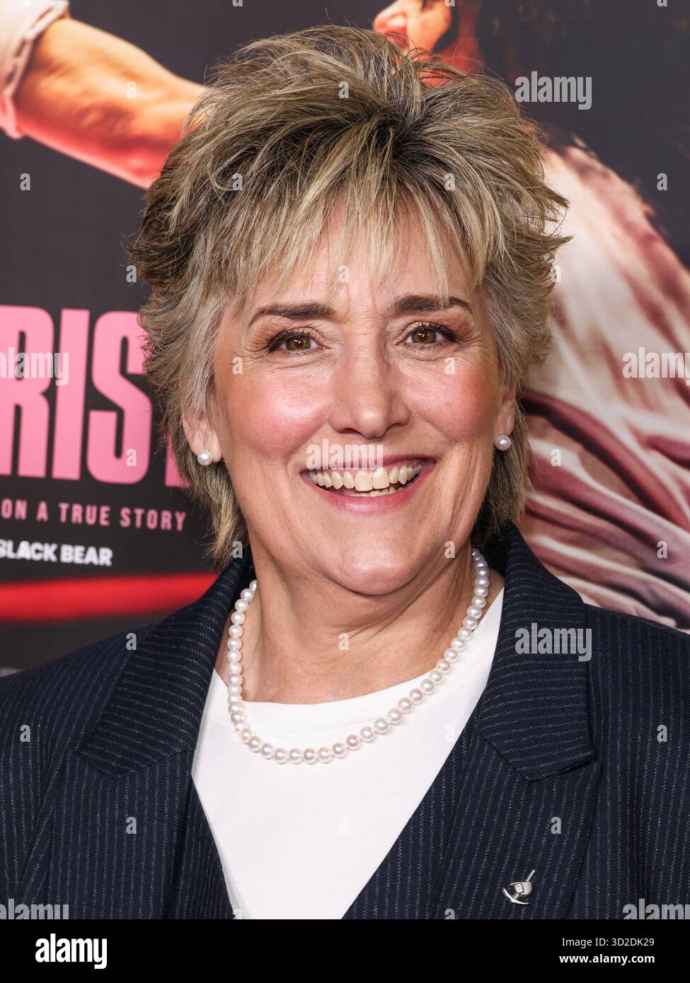 HOLLYWOOD, LOS ANGELES, KALIFORNIEN, USA - 25. OKTOBER: Die ehemalige US-amerikanische Boxerin, Boxanalytikerin und Motivationssprecherin Christy Martin kommt beim AFI (American Film Institute) fest 2025, das von Canva präsentiert wird – Premiere von Black Bears „Christy“, das am 25. Oktober 2025 im TCL Chinese Theatre IMAX in Hollywood, Los Angeles, Kalifornien, USA stattfand. (Foto: Xavier Collin/Image Press Agency) Stockfoto