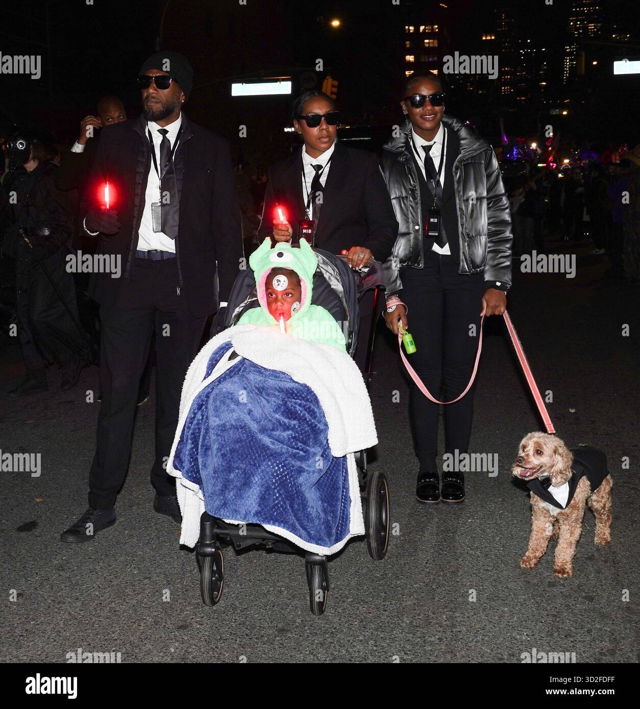 Ny. 31. Oktober 2025. Jumaane Williams Out and about für NYC 52nd Annual Village Halloween Parade, Manhattan's West Village, New York, New York, New York, Oktober 31, 2025. Quelle: Kristin Callahan/Everett Collection/Alamy Live News Stockfoto