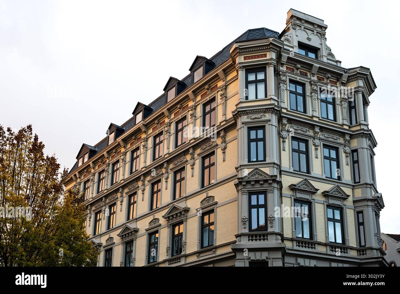 Wunderschönes historisches Apartmentgebäude in Hamburg nahe der berühmten Elbchaussee Stockfoto