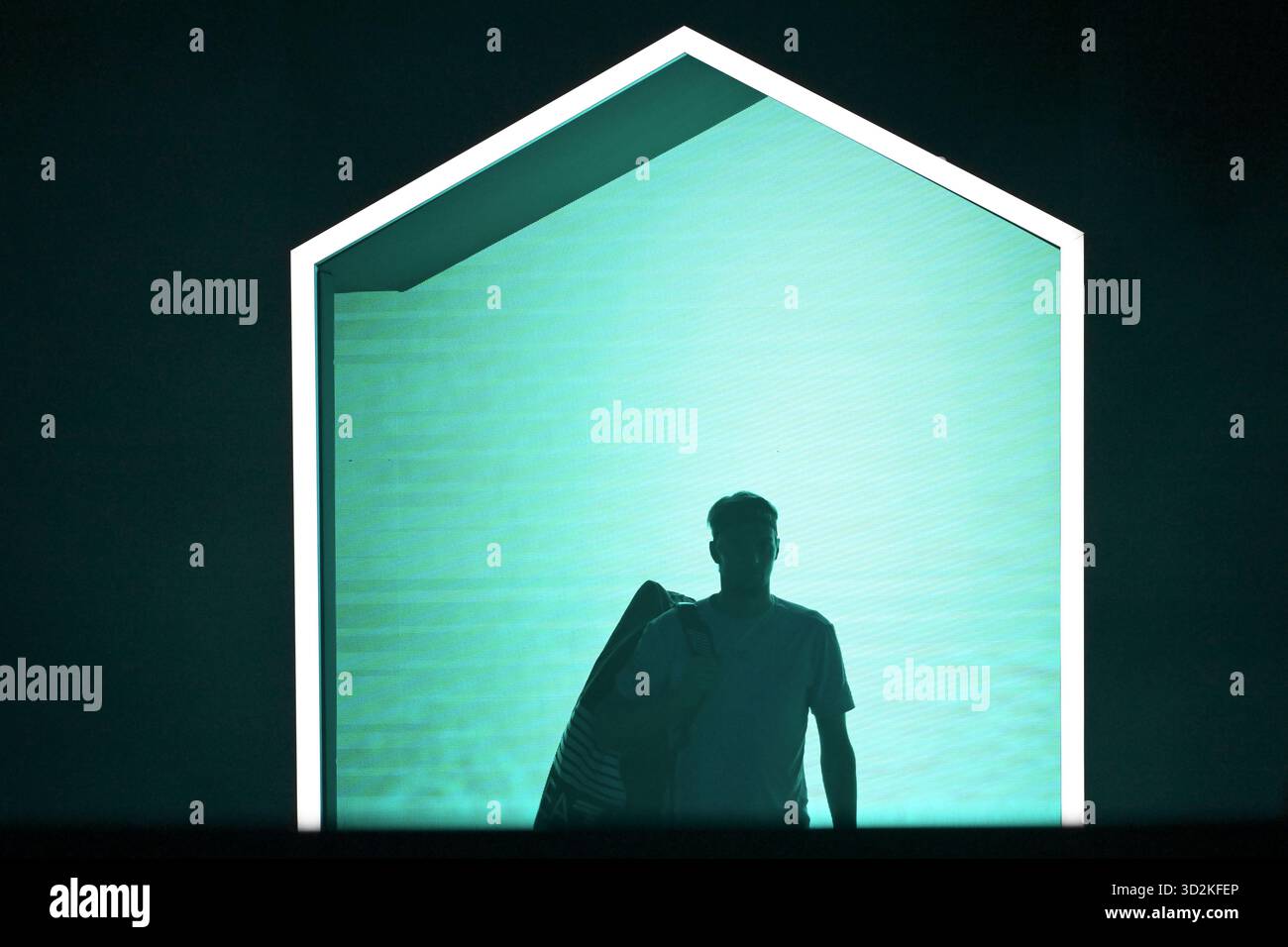 Paris, Fra. November 2025. Alexander Bublik, kommt in die Arena, 01.11.2025, Tennis, Rolex Paris Masters 2025, FRA, Paris, La Defense Arena. Foto: HMB Media/Alamy Live News Stockfoto