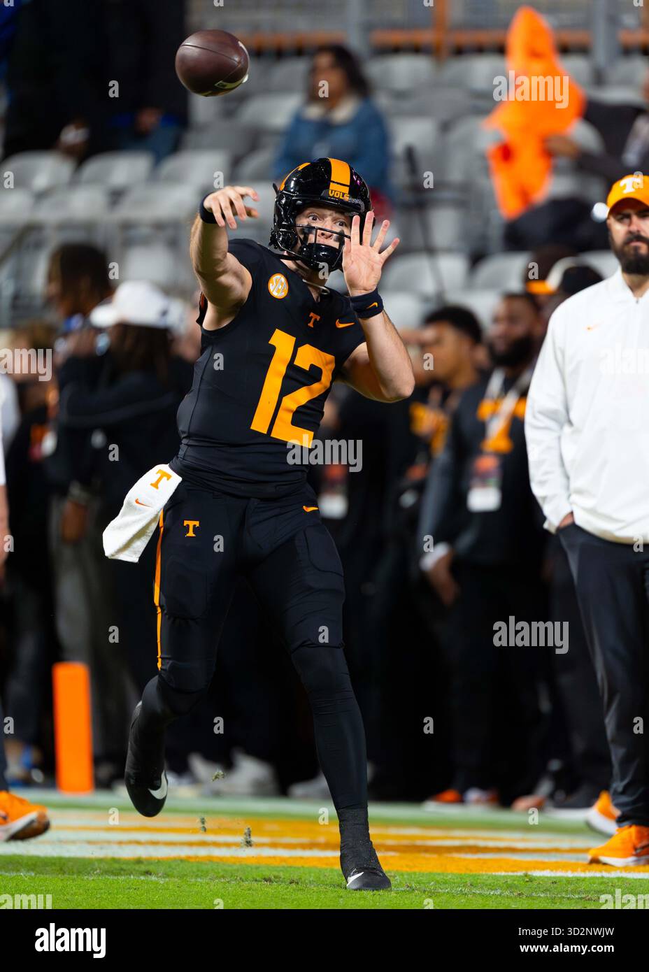 1. November 2025: Während des NCAA-Fußballspiels zwischen den University of Tennessee Volunteers und der University of Oklahoma Sooners im Neyland Stadium, Knoxville, TN Tim Gangloff/CSM Stockfoto