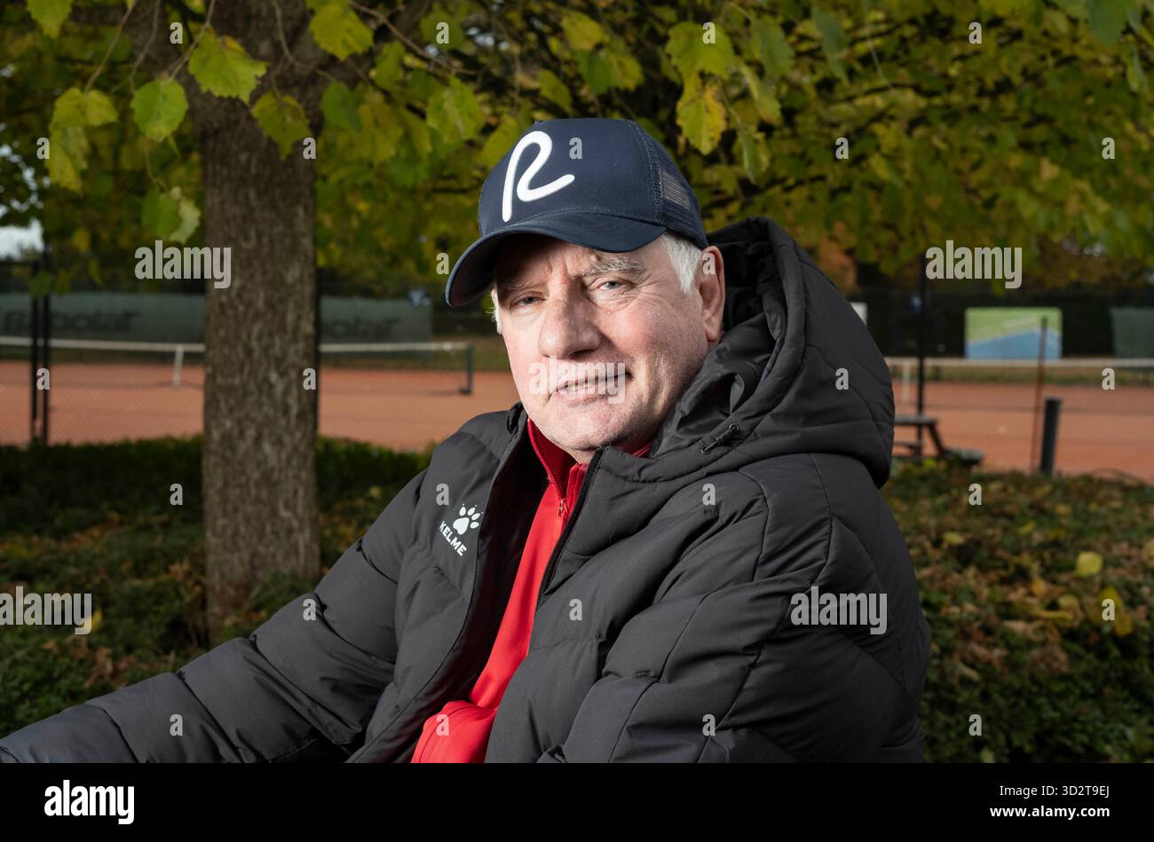 Alan Devonshire ehemaliger Fußballspieler, der 1980 für West Ham United spielte und den FA Cup gewann, derzeit Maidenhead-Manager in der Conference League. Stockfoto