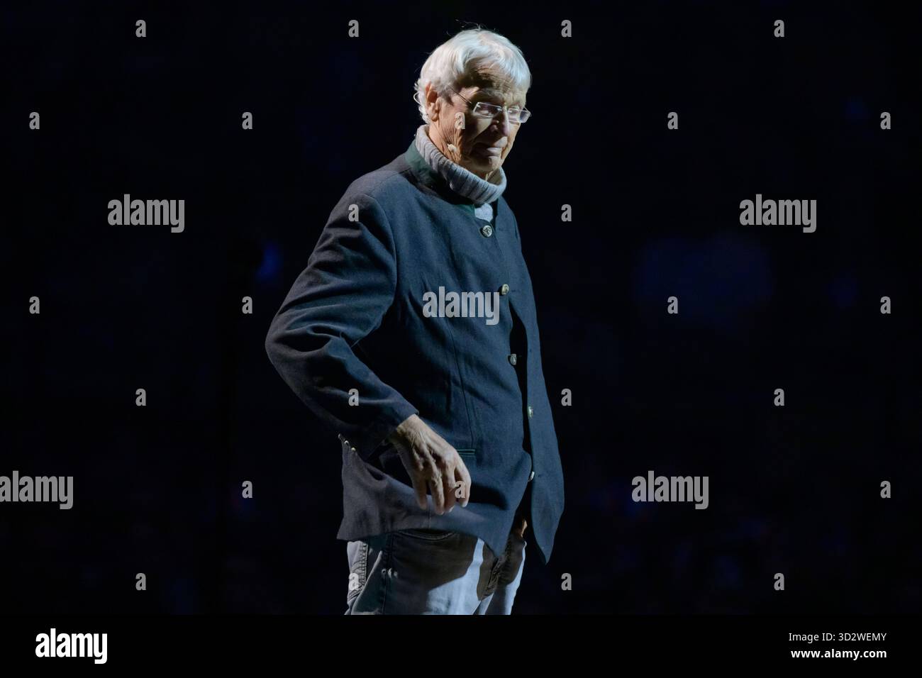 Gerhard Polt als Gast bei dicht & ergreifend - 10 Jahre - live in der Olympiahalle, München am 25.10.2025 *** Gerhard Polt als Gast bei dicht ergreifend 10 Jahre live in der Olympiahalle, München am 25 10 2025 Stockfoto