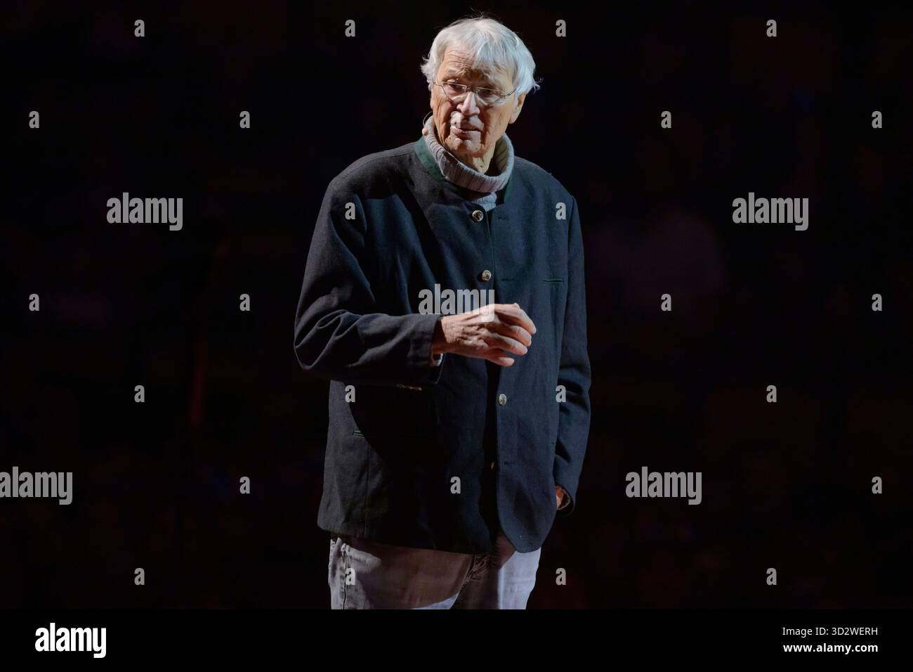 Gerhard Polt als Gast bei dicht & ergreifend - 10 Jahre - live in der Olympiahalle, München am 25.10.2025 *** Gerhard Polt als Gast bei dicht ergreifend 10 Jahre live in der Olympiahalle, München am 25 10 2025 Stockfoto