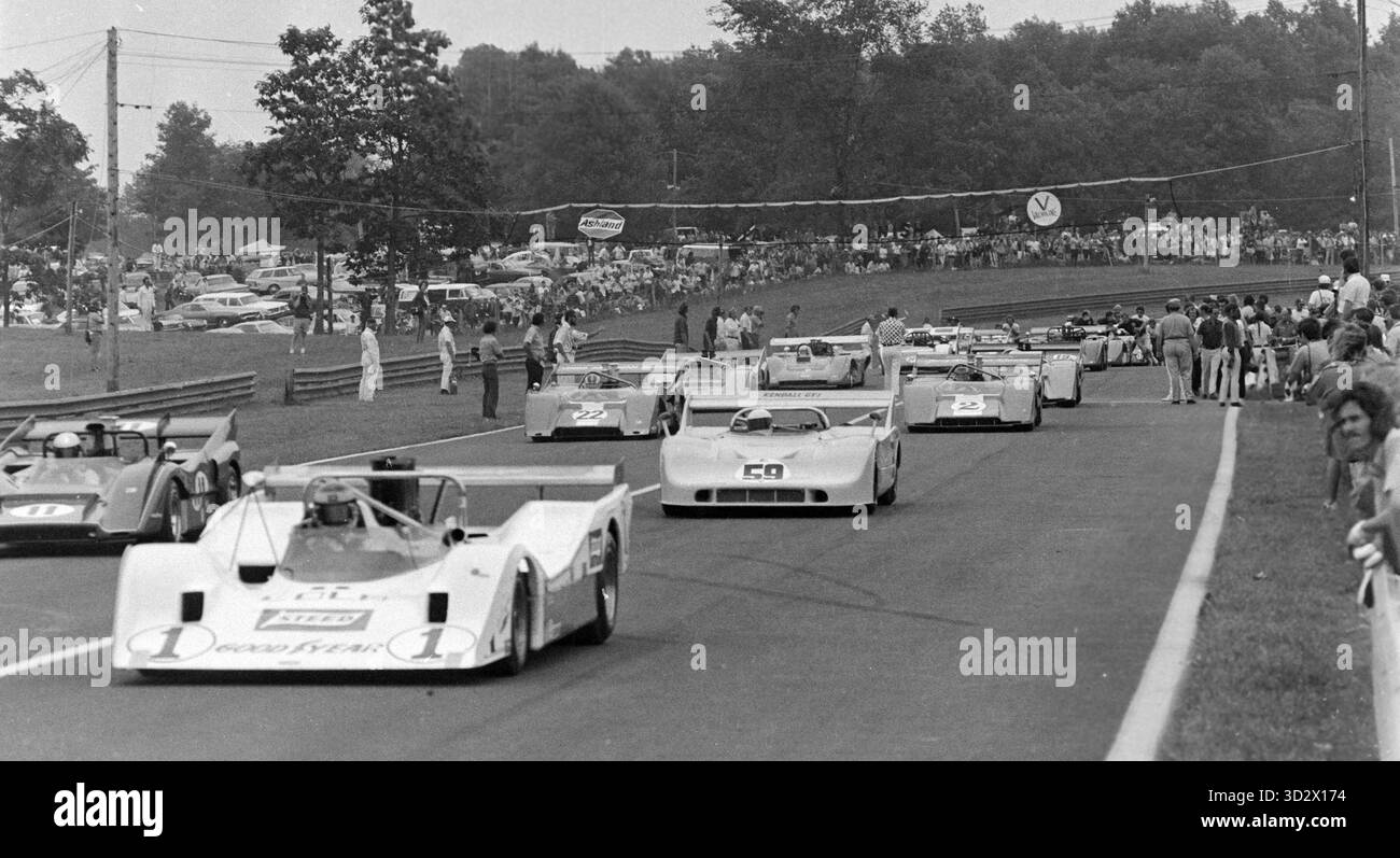 Die Autos sind bereit für den Start des Can-am-Rennens auf der Rennstrecke Mid-Ohio in Lexington, Ohio am 6. August 1972. Das Rennen gewann George Follmer. Foto: Ernie Mastroianni Stockfoto