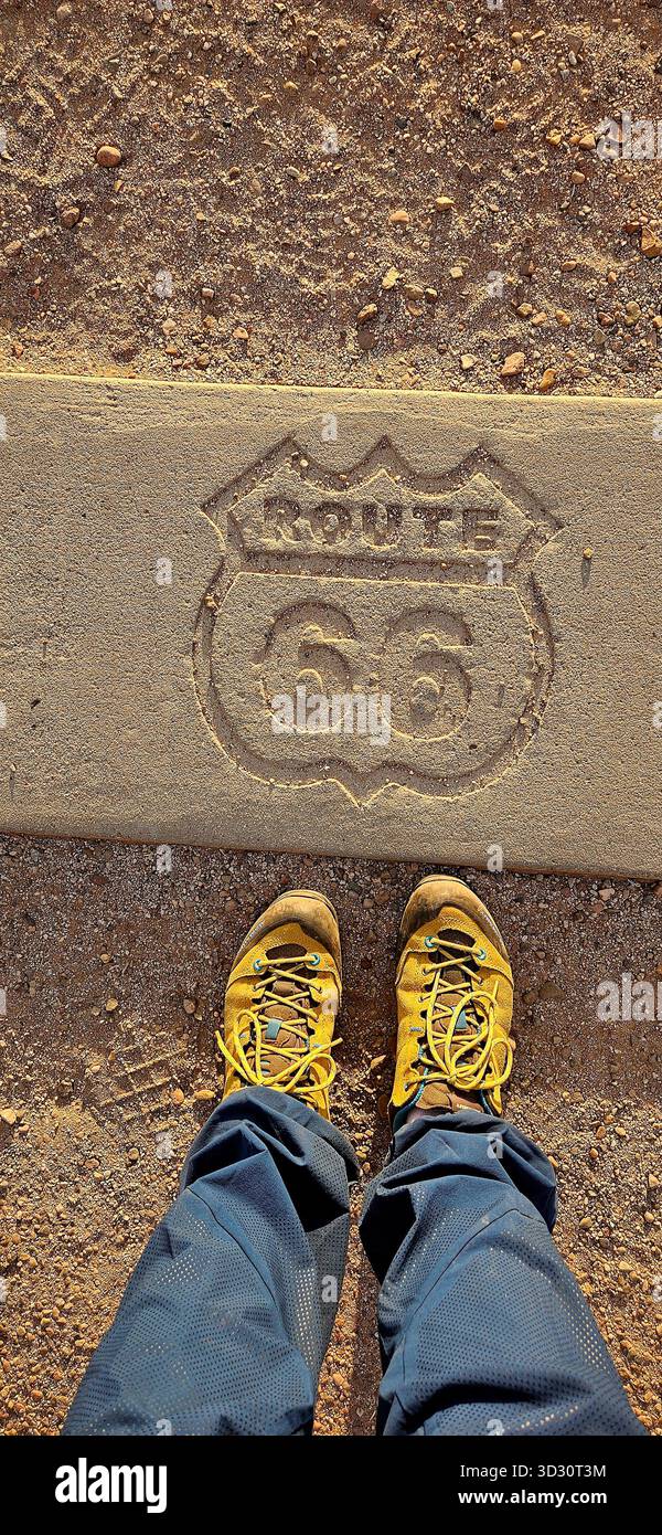 Aussichtspunkt für Touristen an der berühmten Route 66 in der Wüste, Arizona, USA Stockfoto