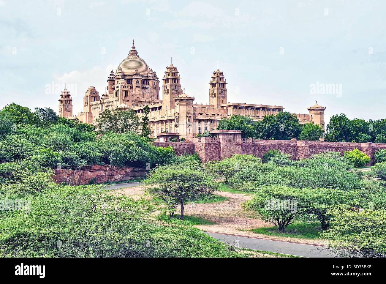 Umaid Bhawan Palace – Großer Indischer Palast Mit Kuppel, Jodhpur Stockfoto