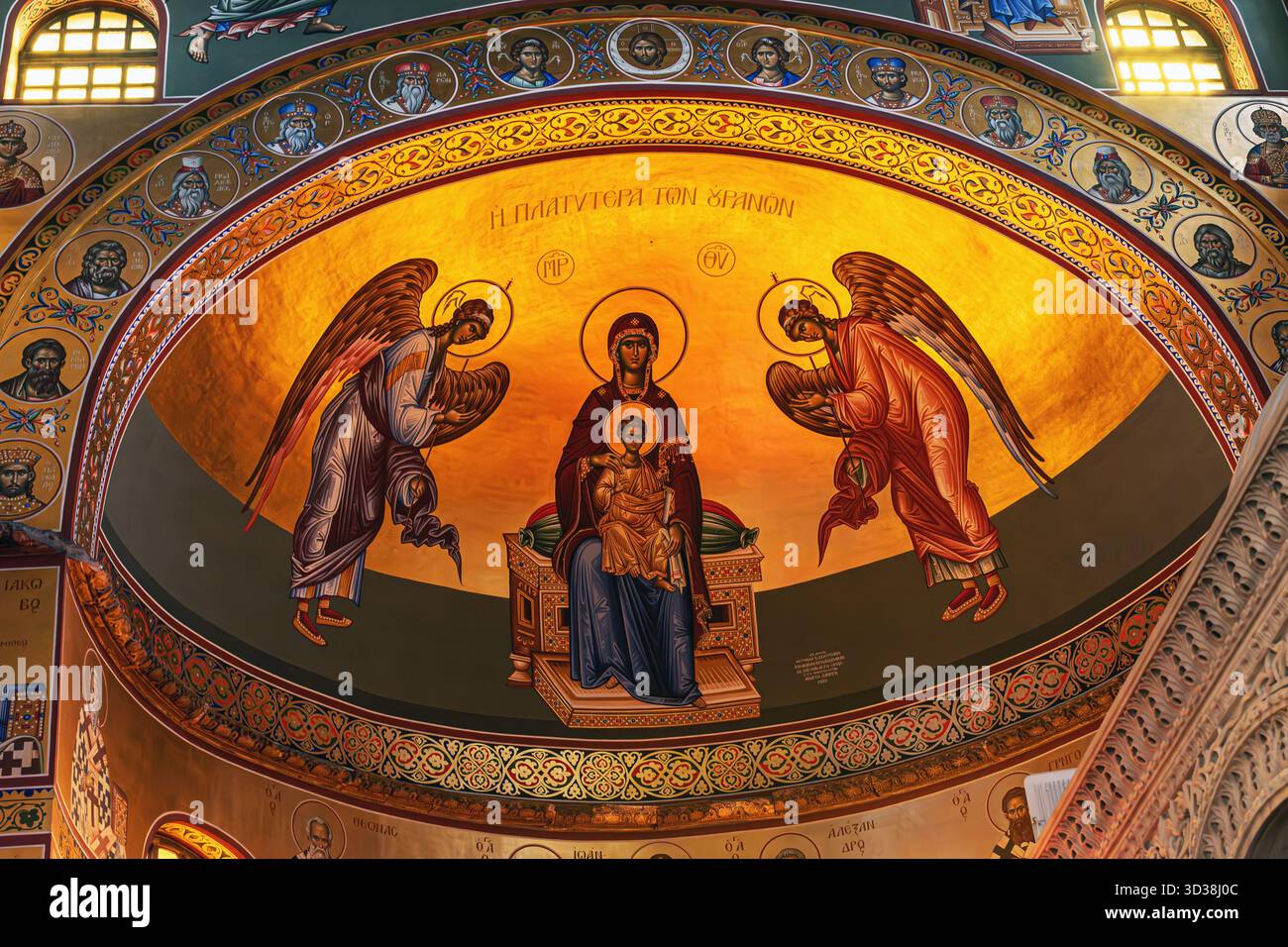 Das Innere der Kirche St. Demetrius in Thessaloniki, Griechenland. Stockfoto