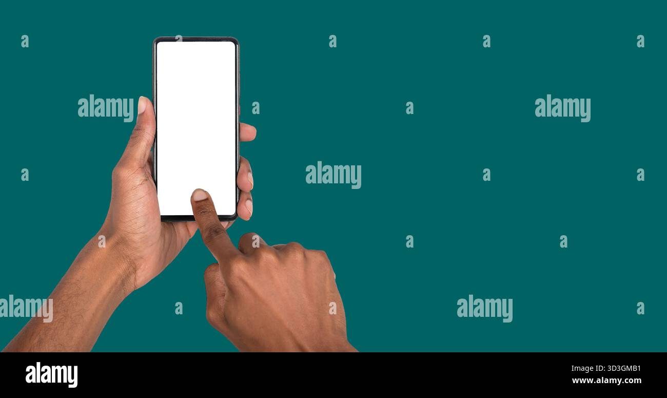 Smartphone mit weißem Display für digitale Kampagnen, Werbekonzepte oder Werbedesign. Stockfoto