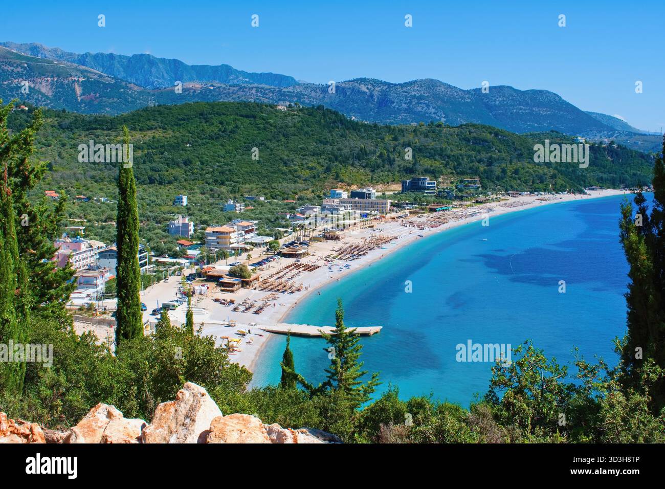 Die albanische Küste des Ionischen Meeres. Livadi Beach, Südalbanien Stockfoto