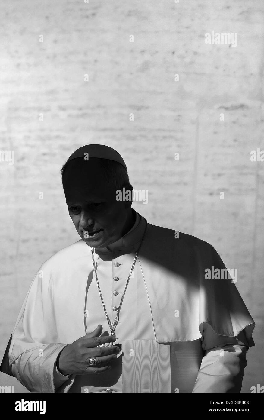 Vatikanstadt, Vatikanstadt. November 2025. Papst Leo XIV. Bei der Generalaudienz am Mittwoch auf dem Petersplatz. Vatikanstadt (Vatikan), 5. November 2025 Credit: dpa/Alamy Live News Stockfoto