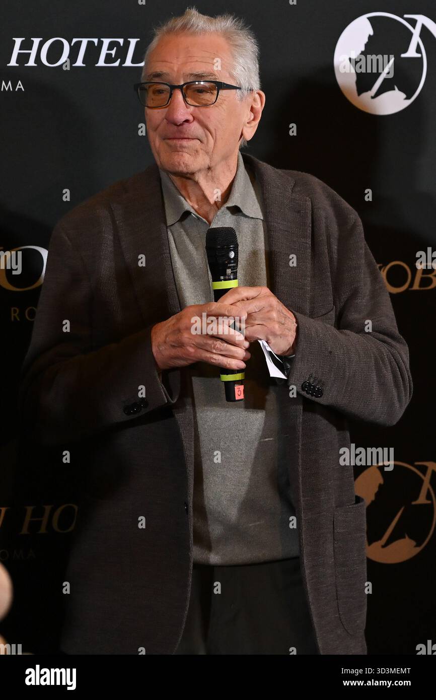 Robert de Niro nahm am 6. November 2025 an der Eröffnung des Nobu Hotels im Nobu Hotel Rome in Rom Teil Stockfoto