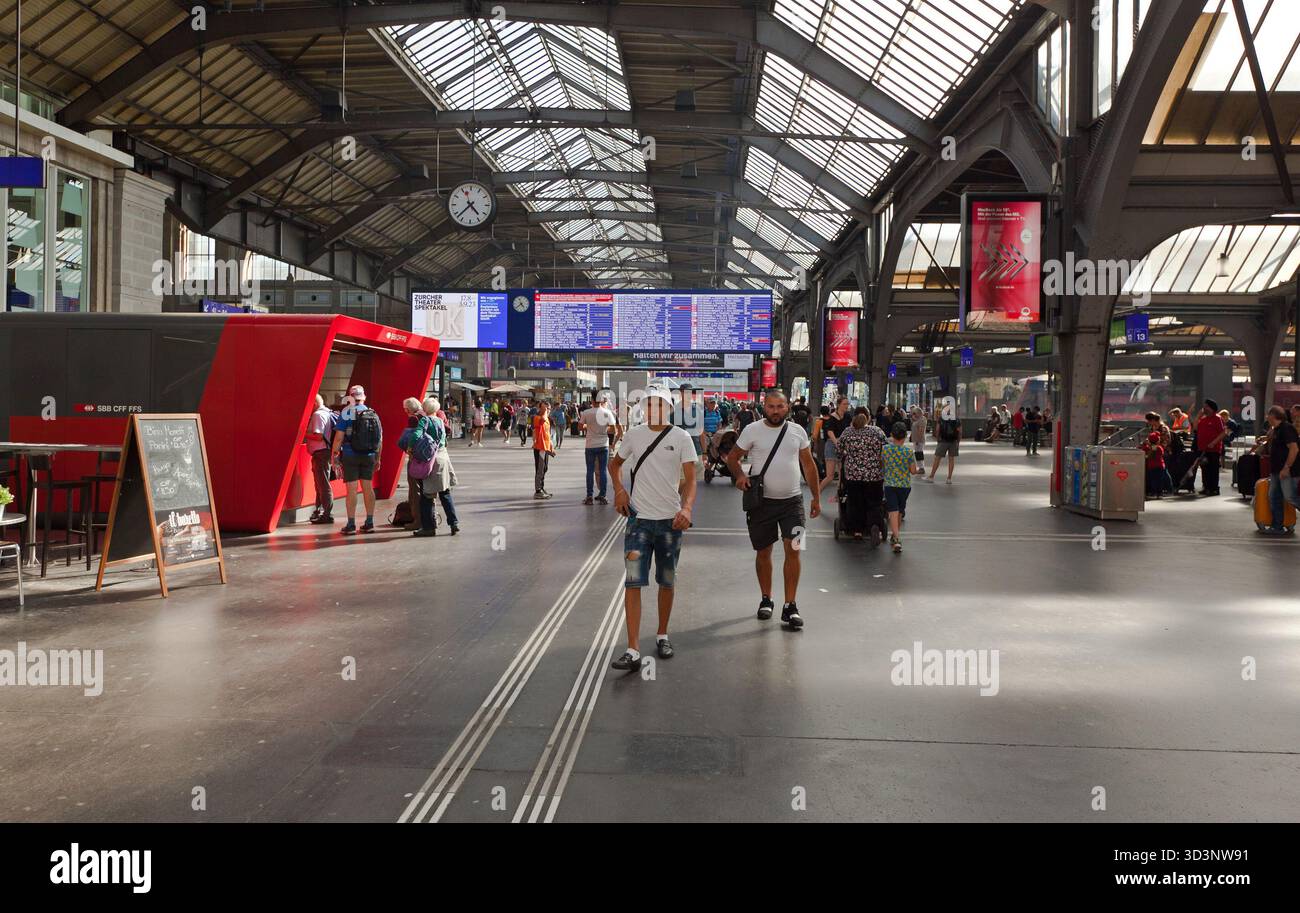 Fotos rund um die Schweizer Hauptstadt Zürich während eines europäischen Urlaubs in der Schweiz im Jahr 2023 Stockfoto