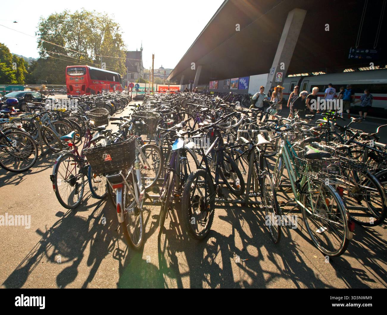 Fotos rund um die Schweizer Hauptstadt Zürich während eines europäischen Urlaubs in der Schweiz im Jahr 2023 Stockfoto
