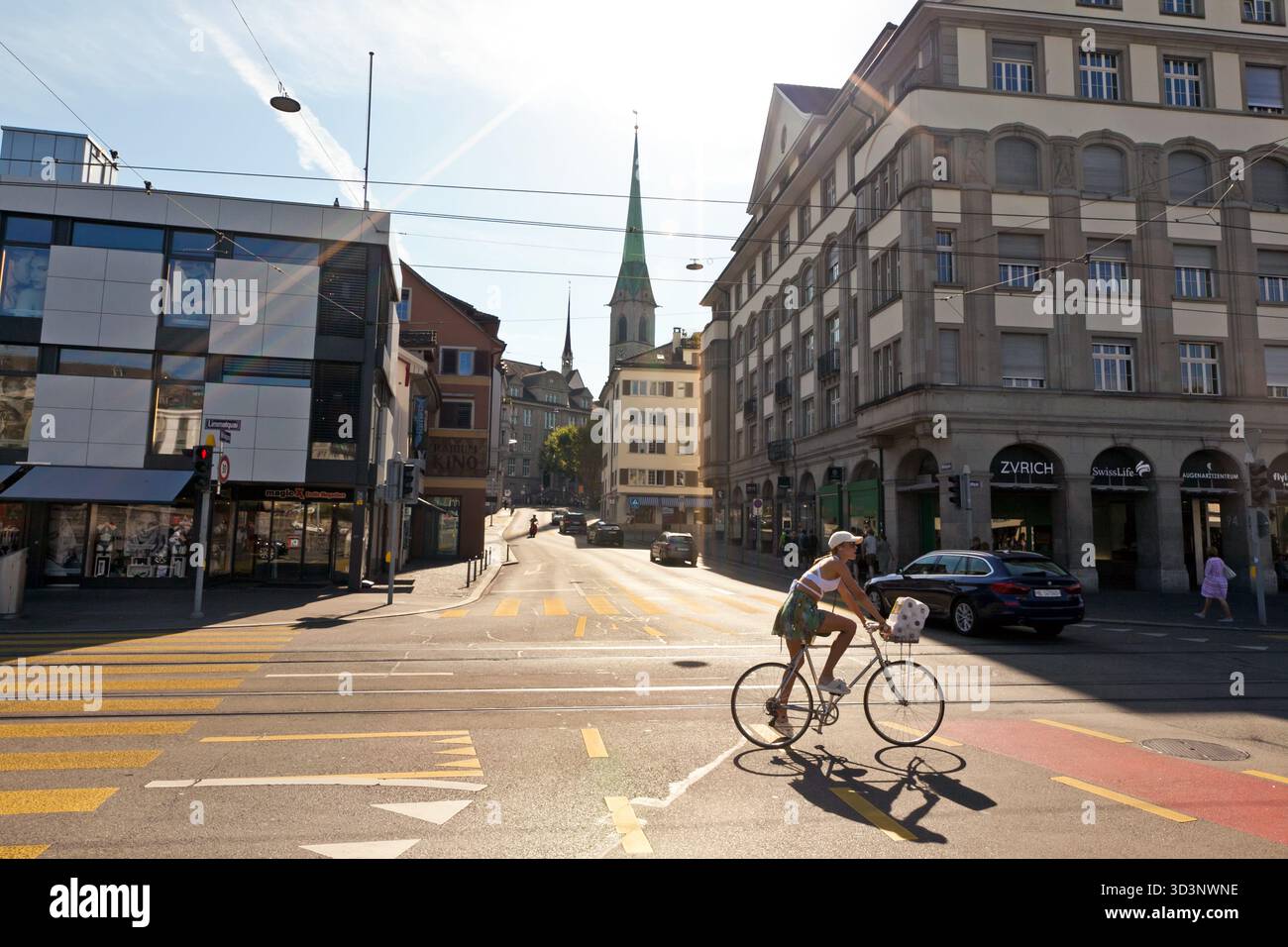 Fotos rund um die Schweizer Hauptstadt Zürich während eines europäischen Urlaubs in der Schweiz im Jahr 2023 Stockfoto