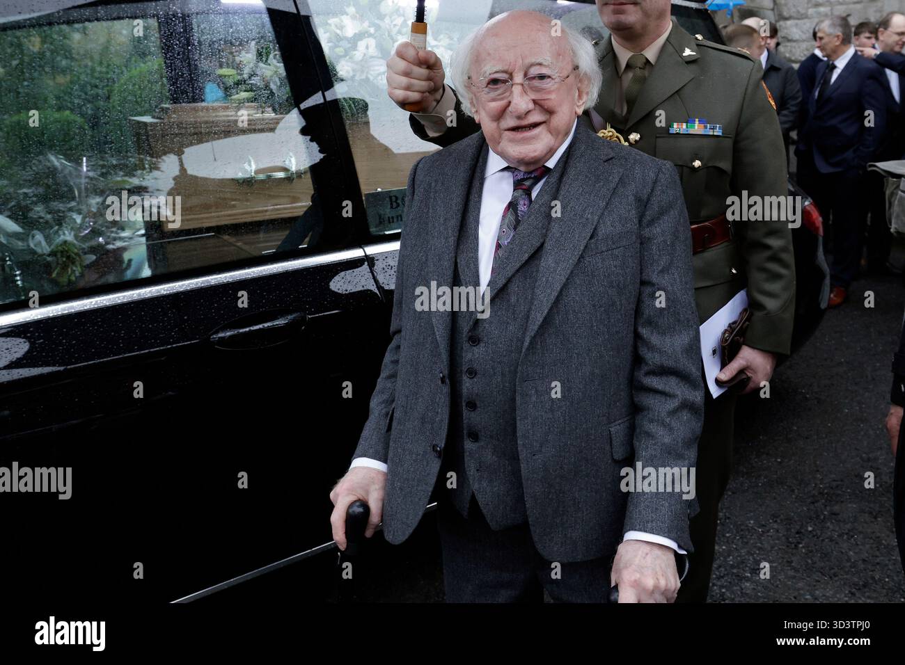 Des Higgins Präsident Michael D. Higgins verlässt die Kirche des Heiligen Herzens ...