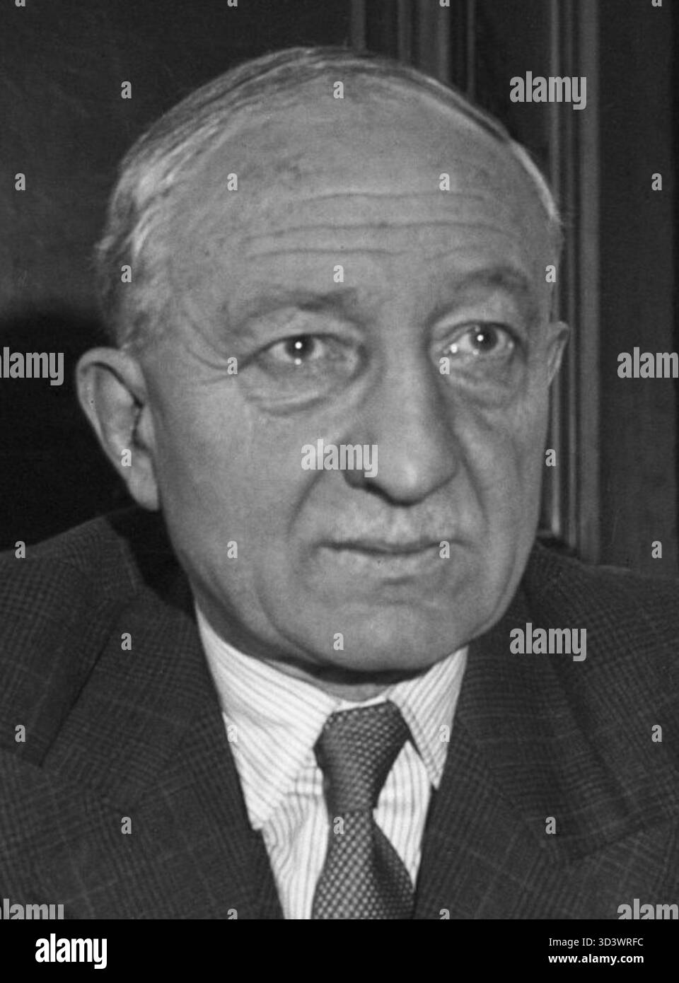 Yvon Delbos, französischer Staatsminister 1947, wurde während seiner politischen Karriere im Nachkriegsfrankreich dargestellt. Stockfoto