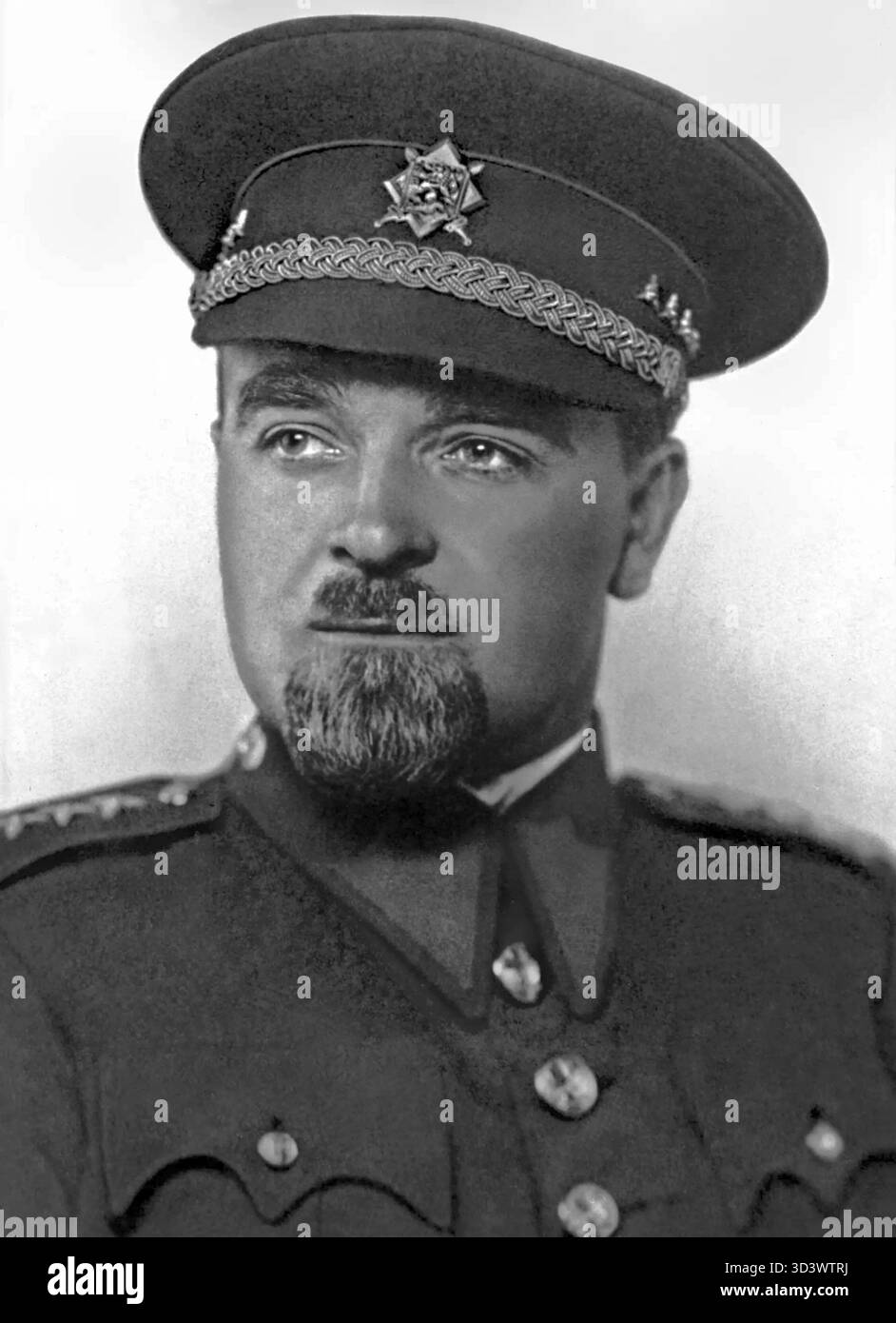 Ein Schwarzweiß-Foto von Karel Pavlik, einem tschechoslowakischen Soldaten und Widerstandskämpfer, aufgenommen vor 1944. Er wurde von den Nazis gefangen genommen und starb 1943 im KZ Mauthausen. Stockfoto