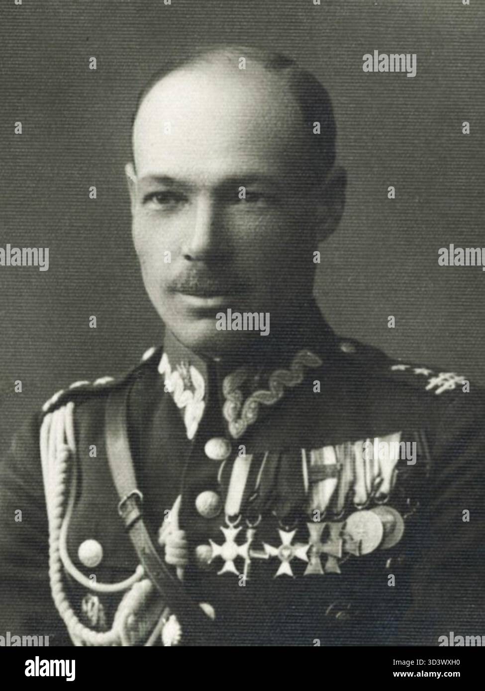 Lucjan Janiszewski (1891–1940) war ein polnischer Oberst und Opfer des Massakers von Katyn. Er war einer von vielen polnischen Offizieren, die während des Zweiten Weltkriegs von sowjetischen Truppen getötet wurden Stockfoto