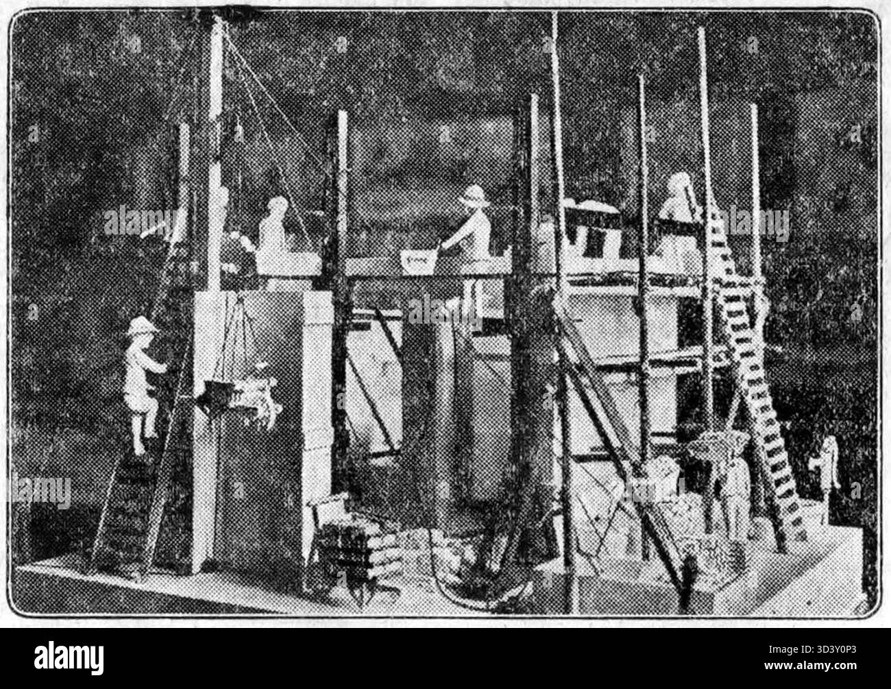 Dieses Bild aus der Effizienzausstellung 1928 stellt zwei Methoden des Hausbaus gegenüber: Die traditionelle Methode der Handarbeit und den neuen mechanischen Ansatz. Auf dem Display wurden Fortschritte in der Konstruktionstechnik hervorgehoben. Stockfoto